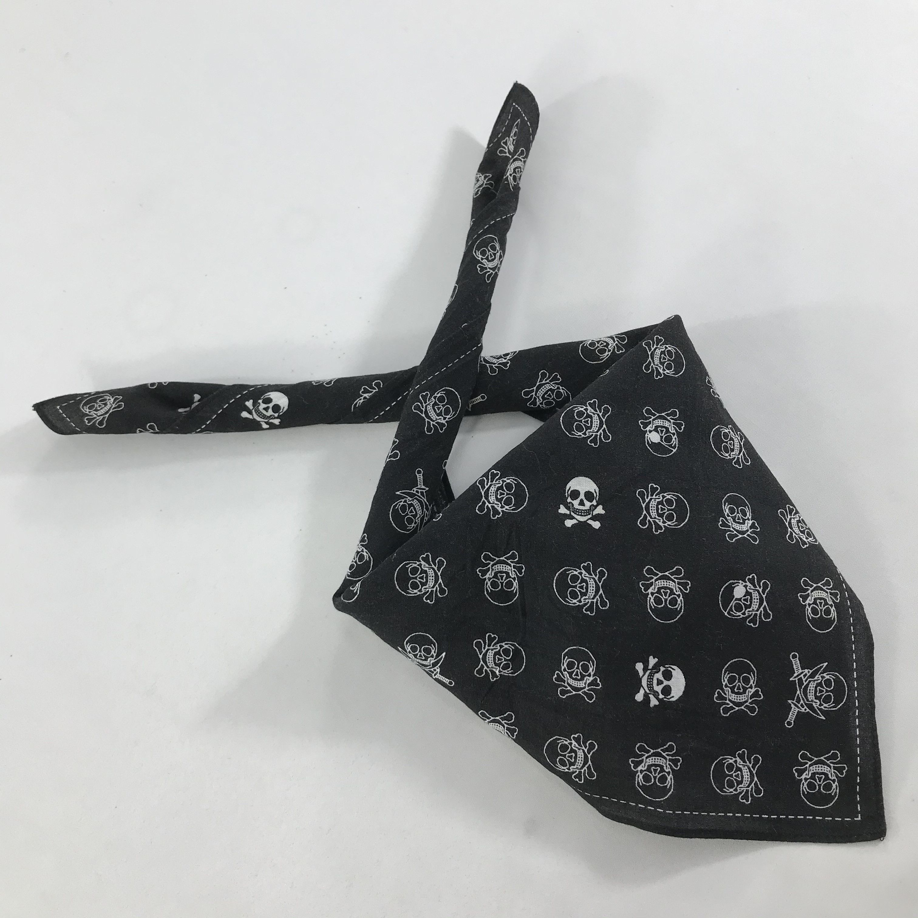 Vintage Skull Bandana / Handkerchief / Neckerchief - S1799 Size ONE SIZE - 5 Thumbnail