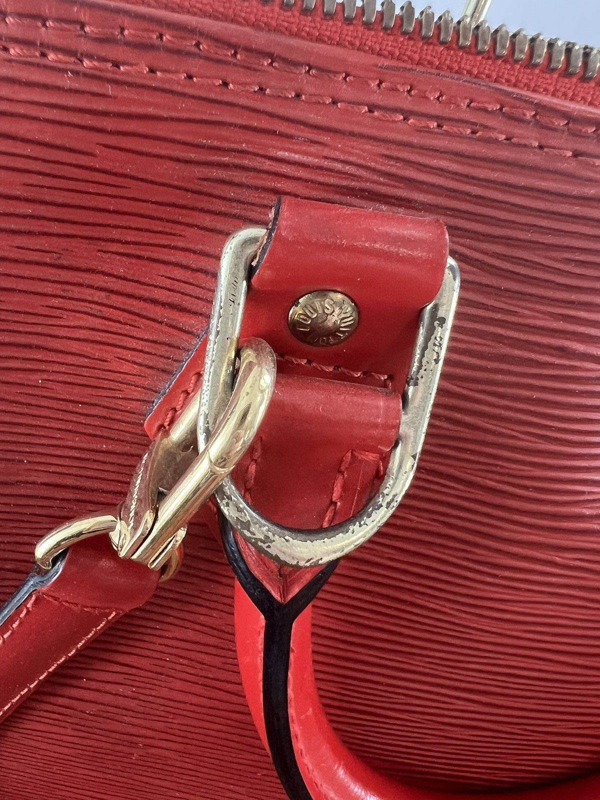 Louis Vuitton Louis Vuitton Red Epi Alma Size ONE SIZE - 2 Thumbnail