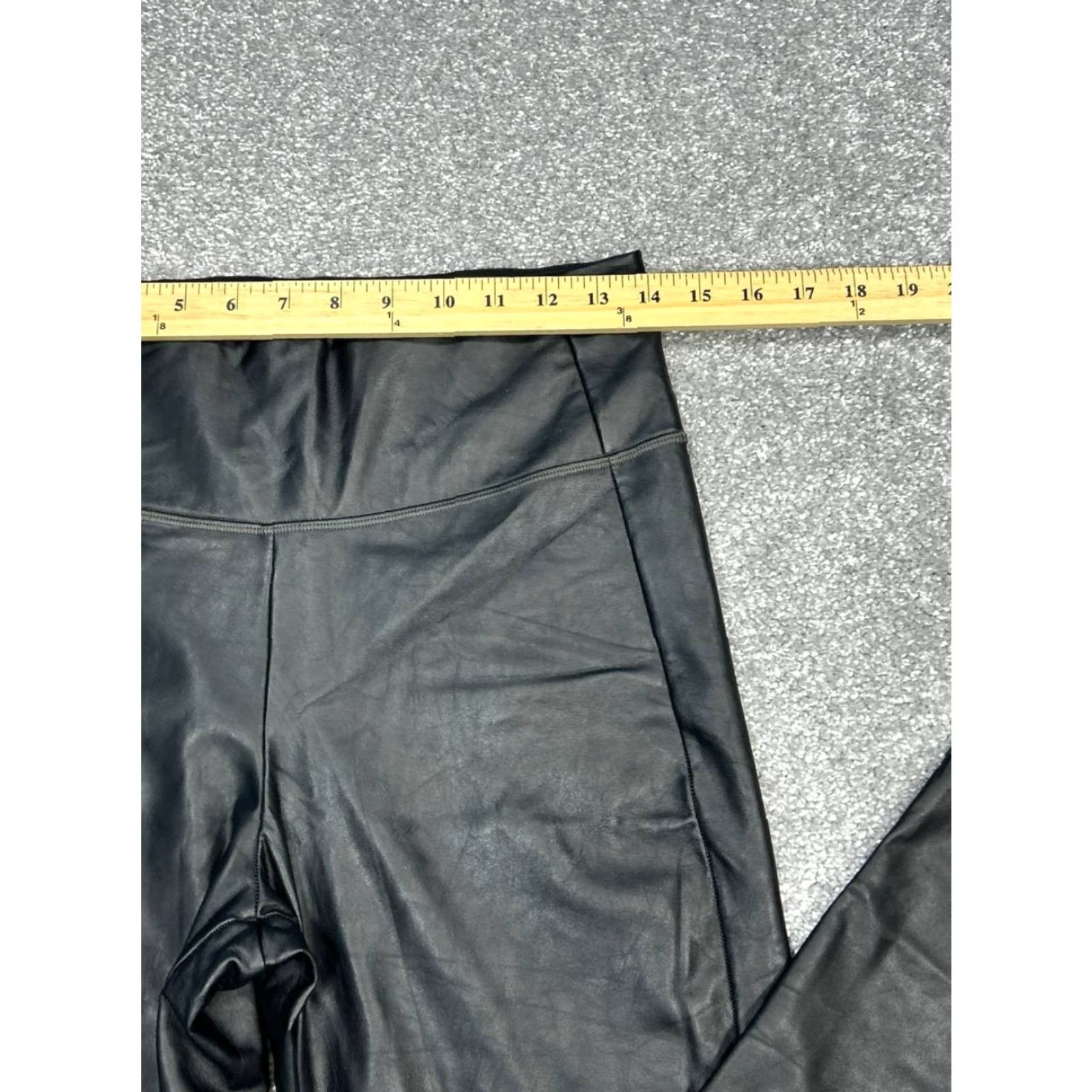 Athleta Athleta All Over Gleam Tight Legging Womens Medium Black High Rise Tapered Leg Size 32" / US 10 / IT 46 - 3 Thumbnail
