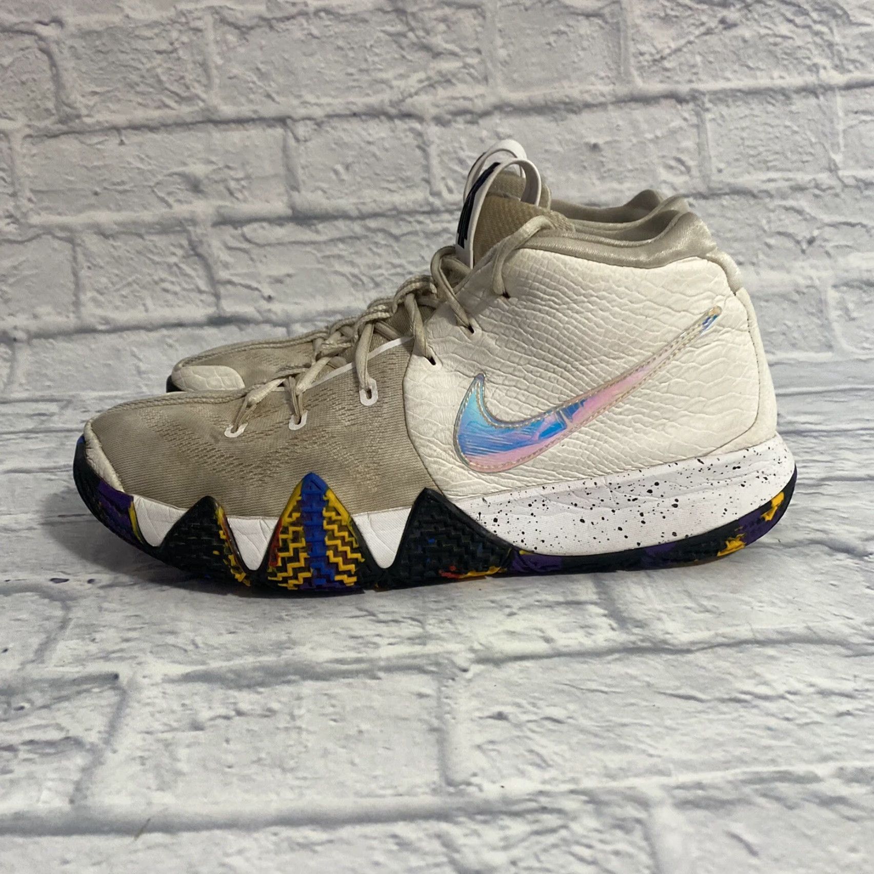 Nike Nike Kyrie 4 NCAA March Madness White Multicolor 943806-104 Men’s Size 11.5 Basketball Sneaker Mens Size US 12 / EU 45 - 5 Thumbnail