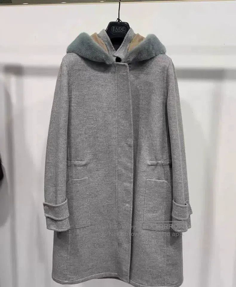 Loro Piana Loro Piana Cashmere and Mink Fur Collar, Gray Size S / US 4 / IT 40 - 2 Thumbnail