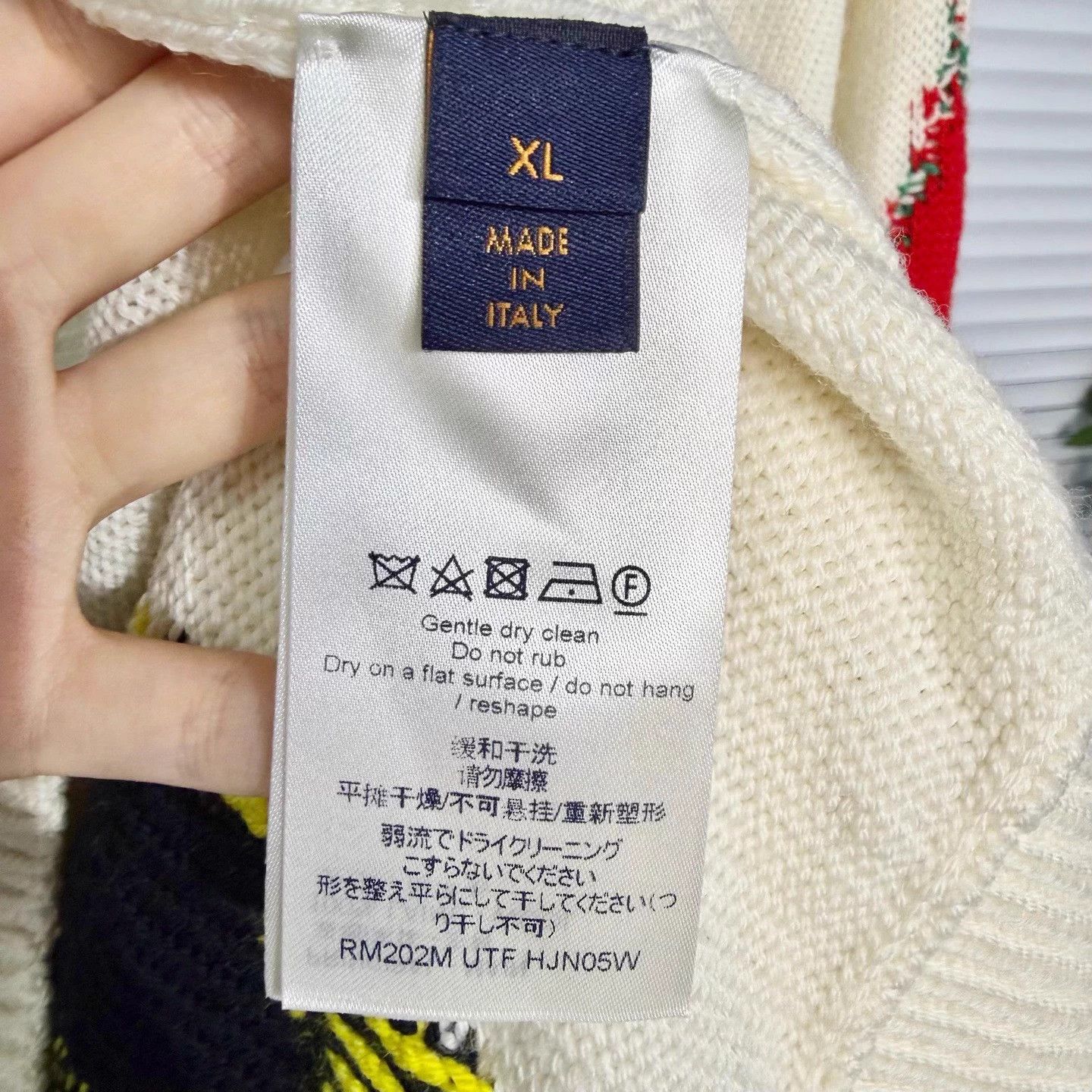 Louis Vuitton LV Knit Sweater Colorful Monogram Ivory XL Size US XL / EU 56 / 4 - 4 Thumbnail