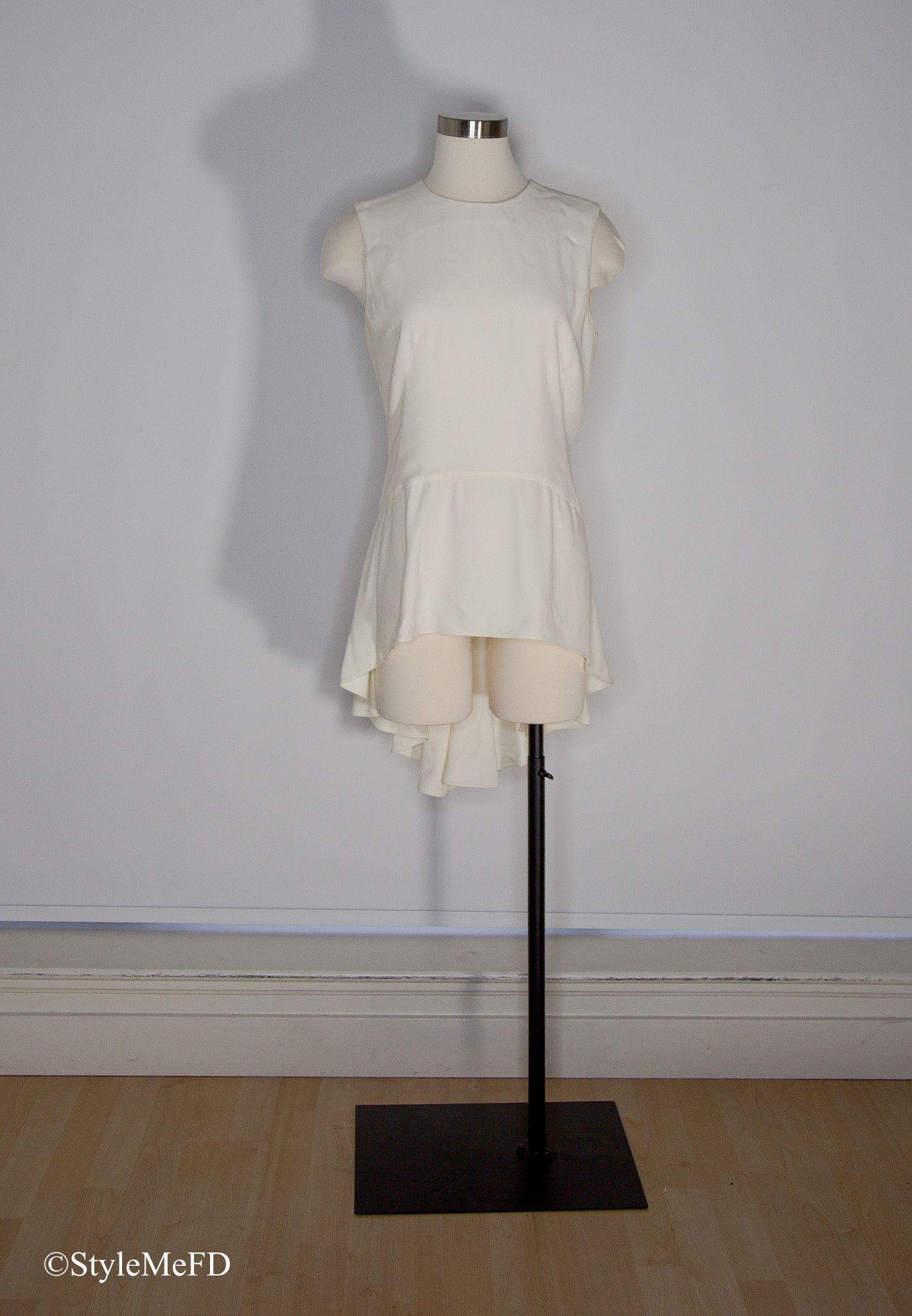 Alexander McQueen × Vintage Alexander McQueen Drop Waist White Blouse Size L / US 10 / IT 46 - 1 Thumbnail