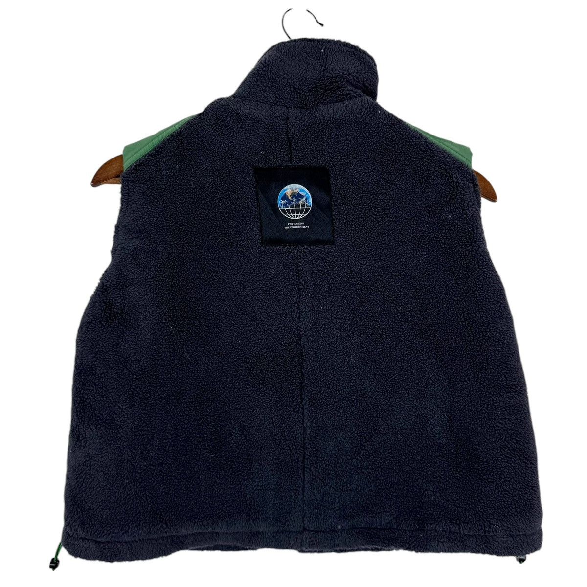 Vintage VINTAGE HAND MADE SAVE PLANET FLEECE VEST JACKET Size US M / EU 48-50 / 2 - 9 Thumbnail