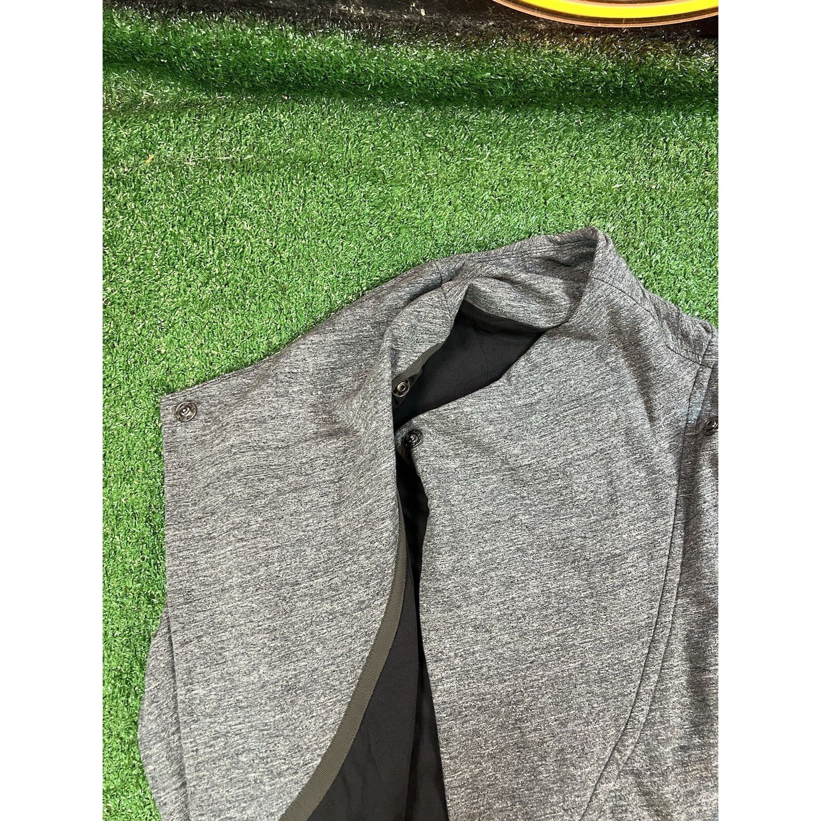 Lululemon Lululemon Rulu Rally Wrap Long Sleeve Size 8 Graphite Size M / US 6-8 / IT 42-44 - 3 Thumbnail