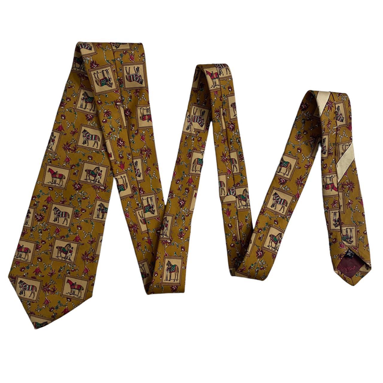 Salvatore Ferragamo ‼️VINTAGE SALVATORE FERRAGAMO Italy Necktie silk tie Size ONE SIZE - 3 Thumbnail