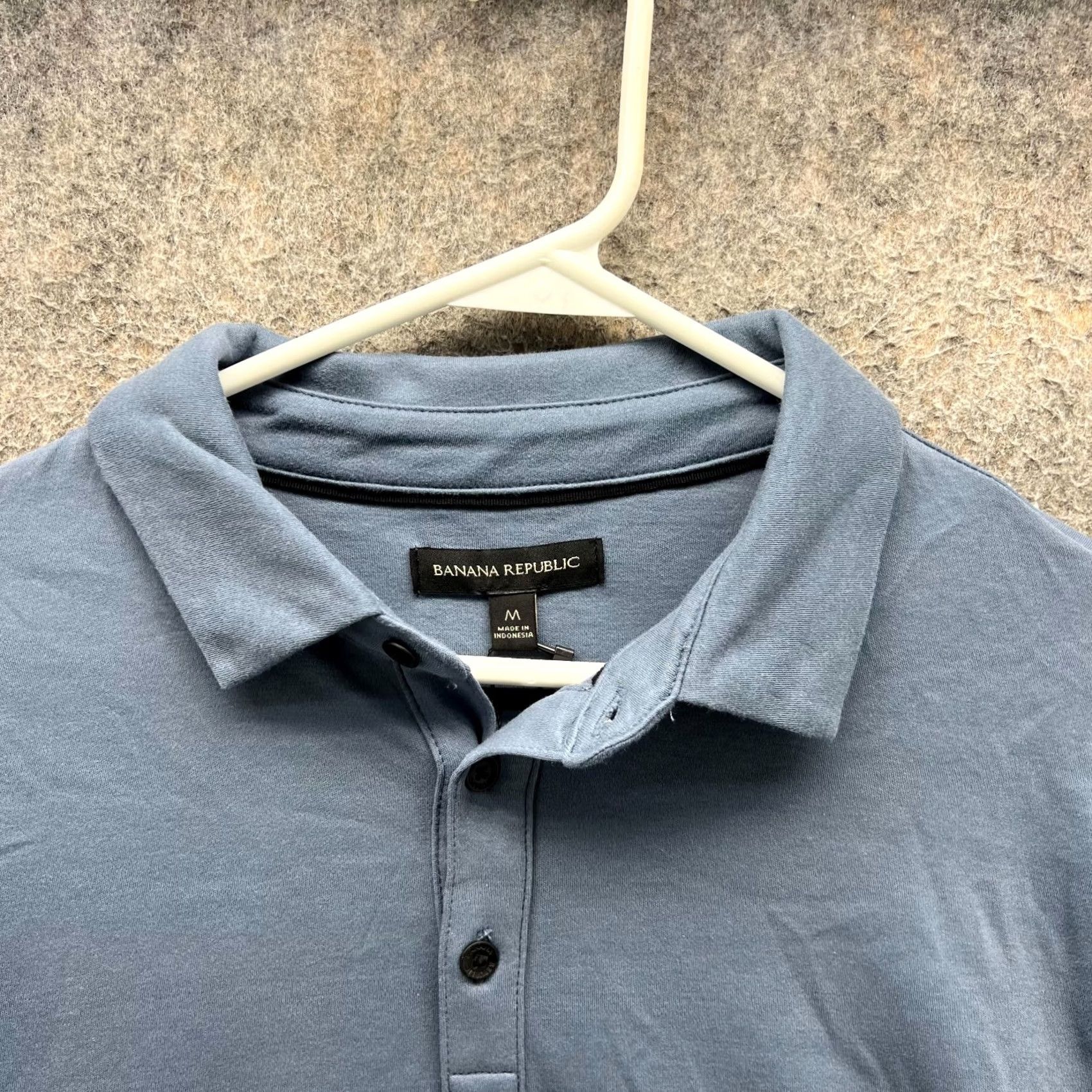 Banana Republic Banana Republic Polo Shirt Mens M Blue Preppy Stretch Cotton Classic Solid Short Sleeve Button-Front Shirt Mens and Boys? Size US M / EU 48-50 / 2 - 6 Thumbnail