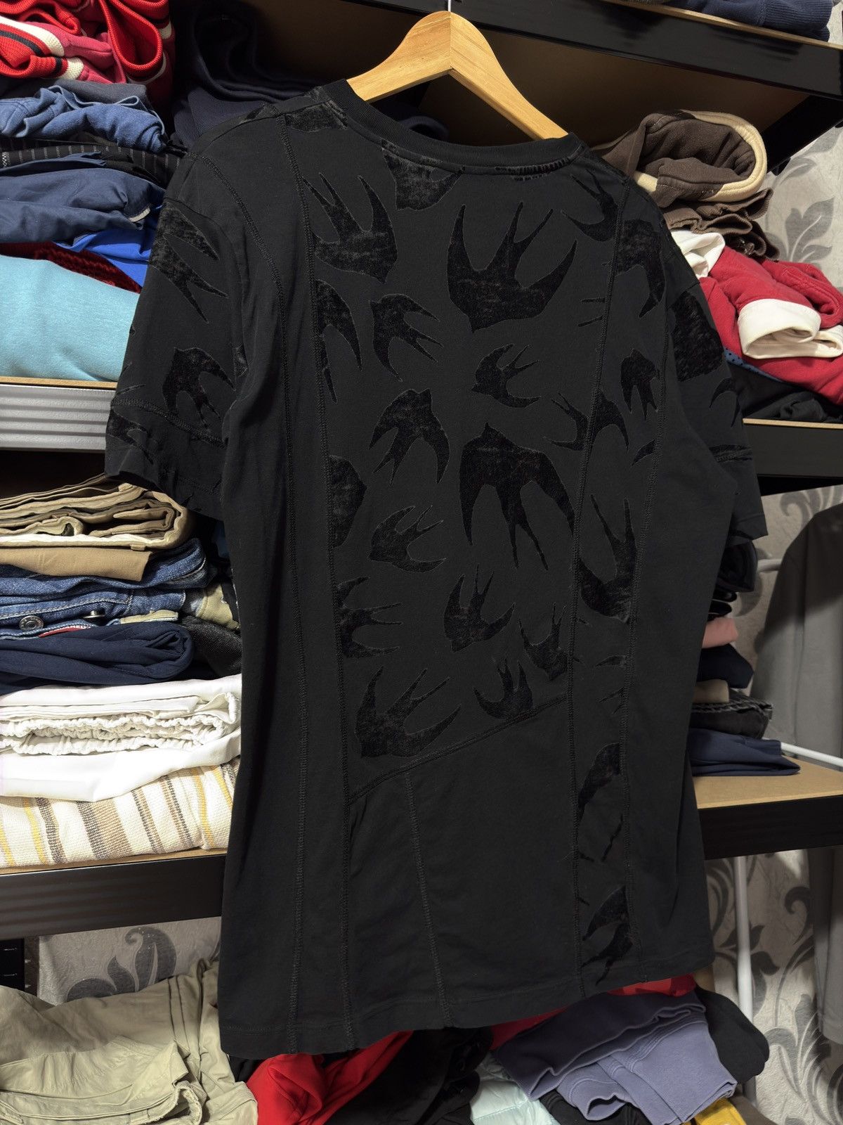 Alexander McQueen × MCQ × McQ Alexander McQueen McQ By Alexander McQueen Swallows Bird Print Tee T-Shirt Size US L / EU 52-54 / 3 - 11 Thumbnail