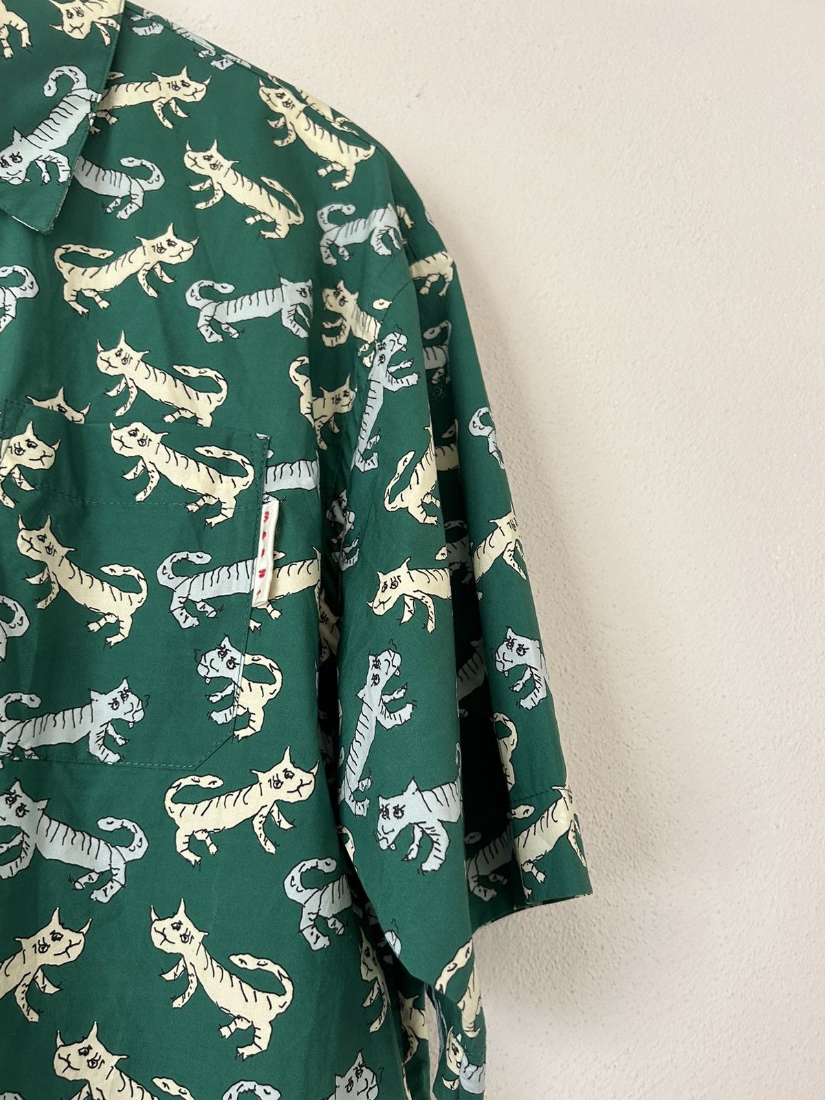 Marni Cat Print Short-Sleeve Button-Up Shirt Size US M / EU 48-50 / 2 - 4 Thumbnail