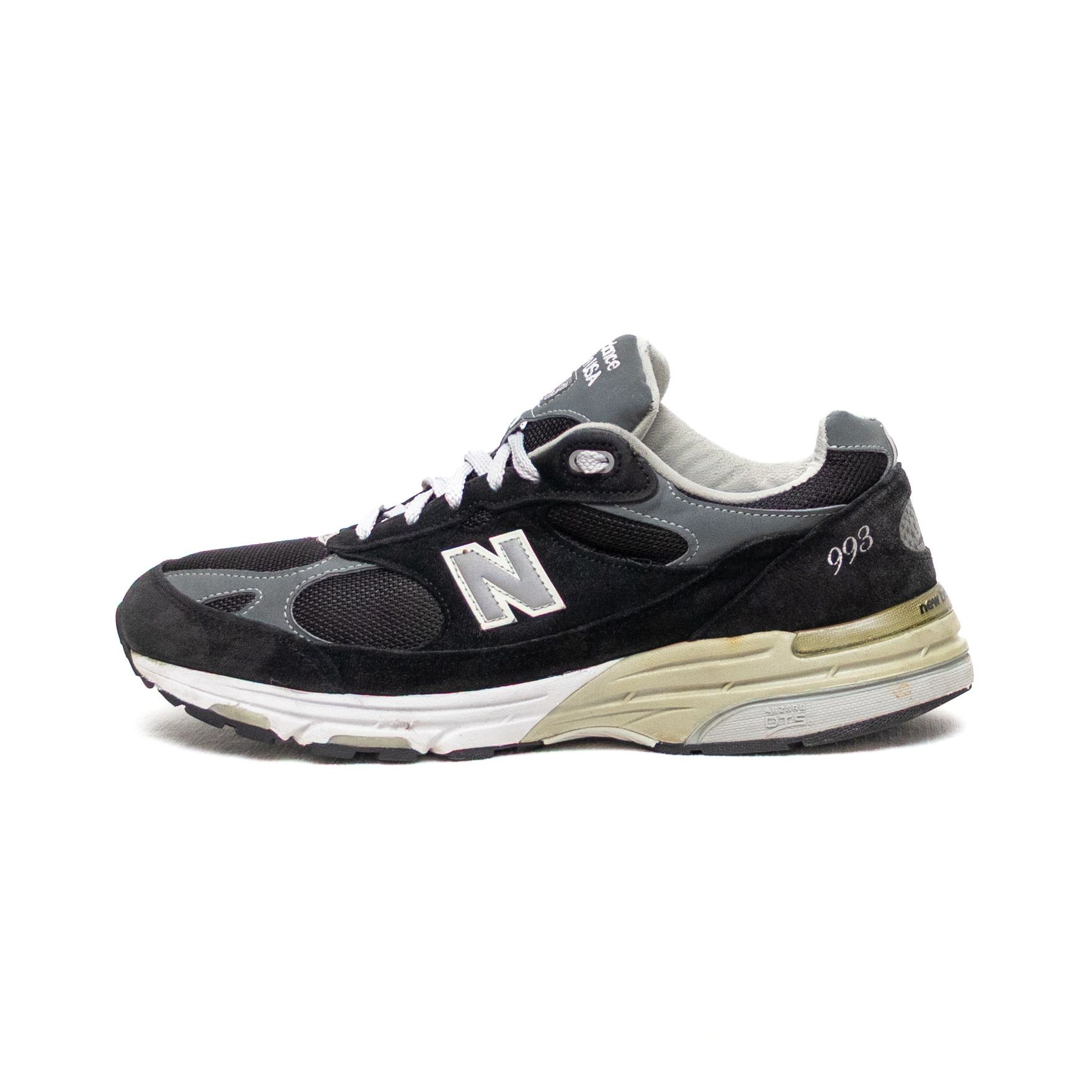 New Balance New Balance 993 Running Shoes Sneakers Black Gray MR993BK Size US 11.5 / EU 44-45 - 3 Thumbnail