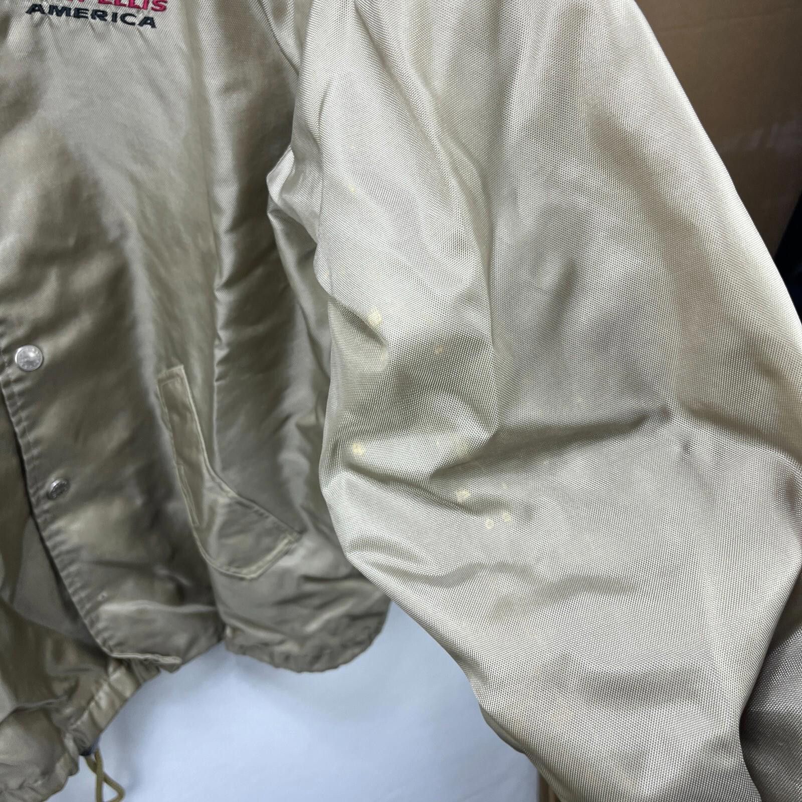 Perry Ellis Vintage 90s Perry Ellis America Windbreaker Jacket Large Size US L / EU 52-54 / 3 - 7 Thumbnail
