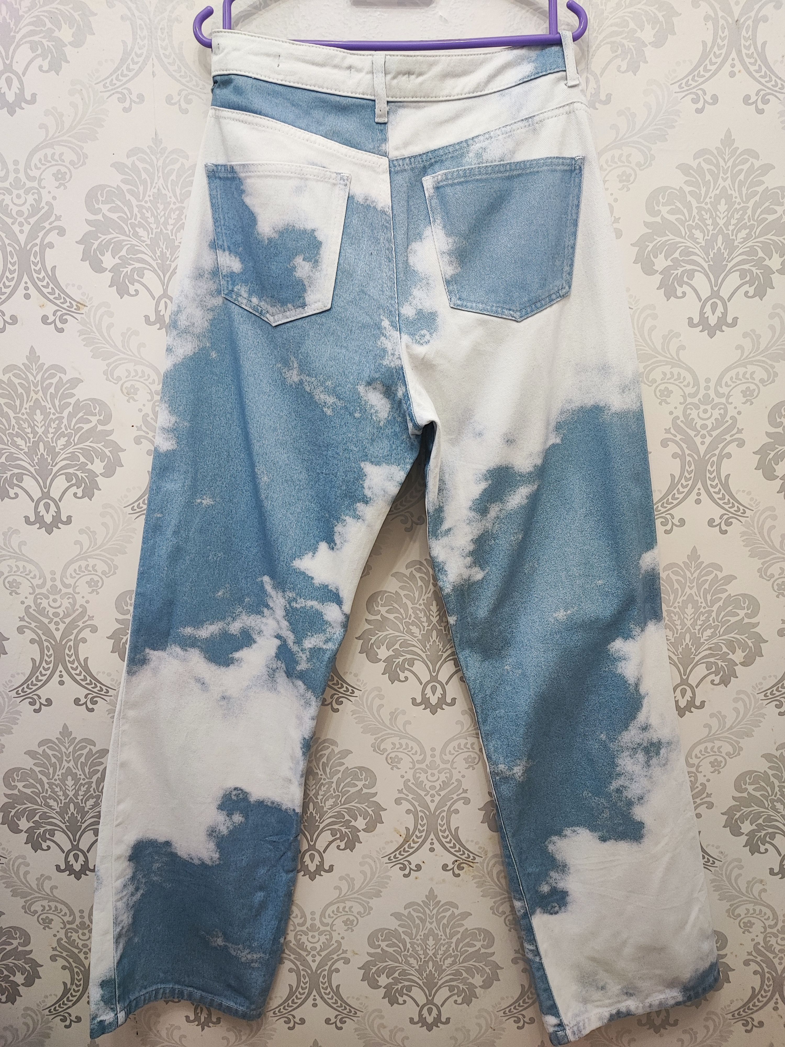 Jaded London Jaded London Cloud Print Jeans design as worn by Kirk Night Size US 33 - 3 Thumbnail