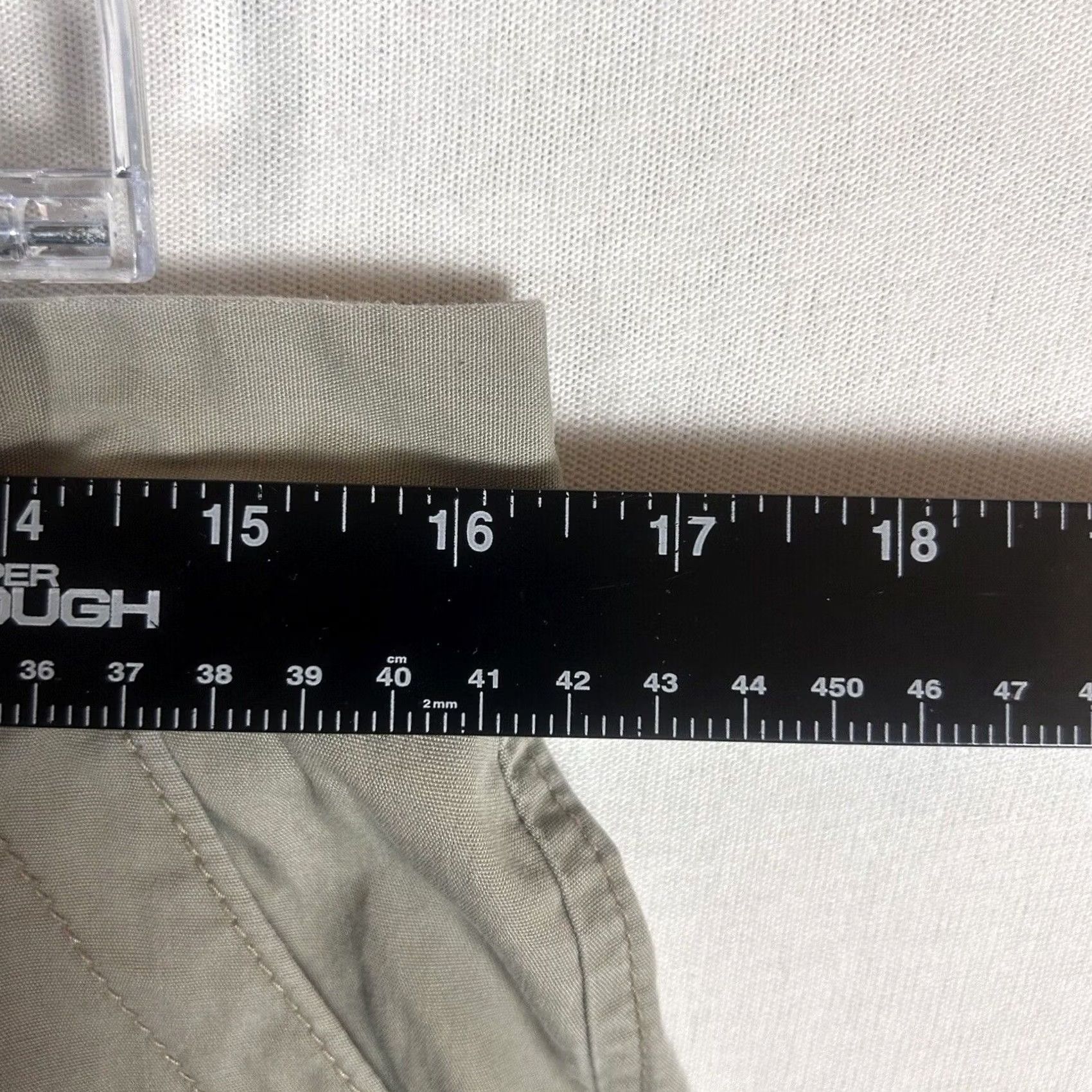 Old Navy Old Navy Women's Chino Shorts Low Rise Size 4 Tan Kerr Basic Summer Hook & Eye Slit Pockets Casual 9.5 Inseam Knit Cotton 100% Vintage: No Size 27" / US 4 / IT 40 - 4 Thumbnail