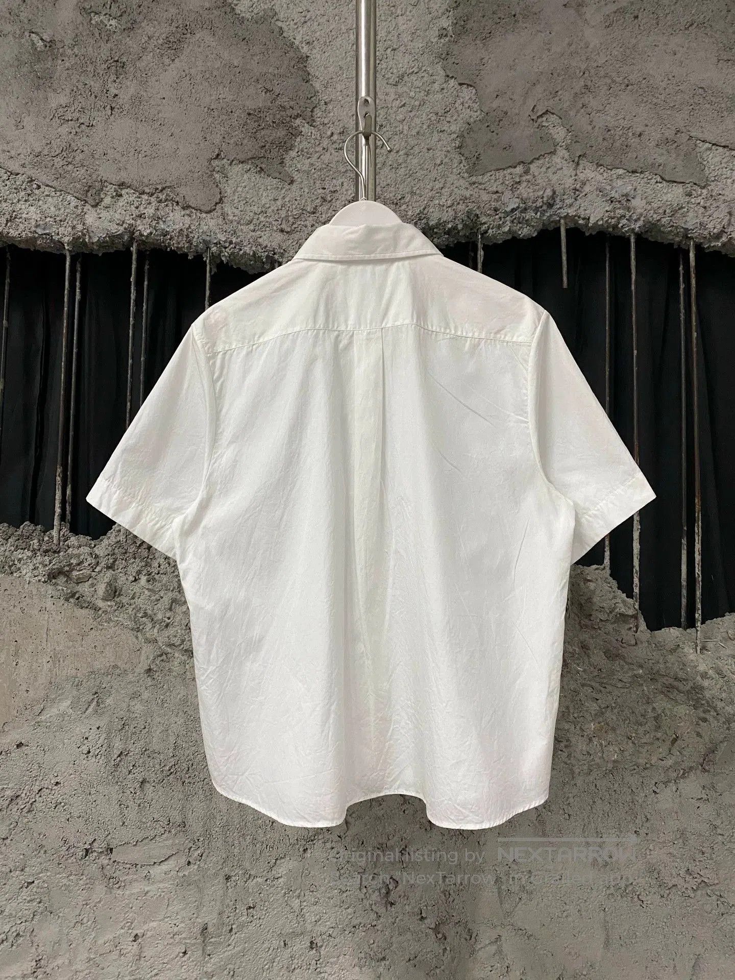 Dior dior bee short sleeve shirt size 38. Size US S / EU 44-46 / 1 - 2 Thumbnail
