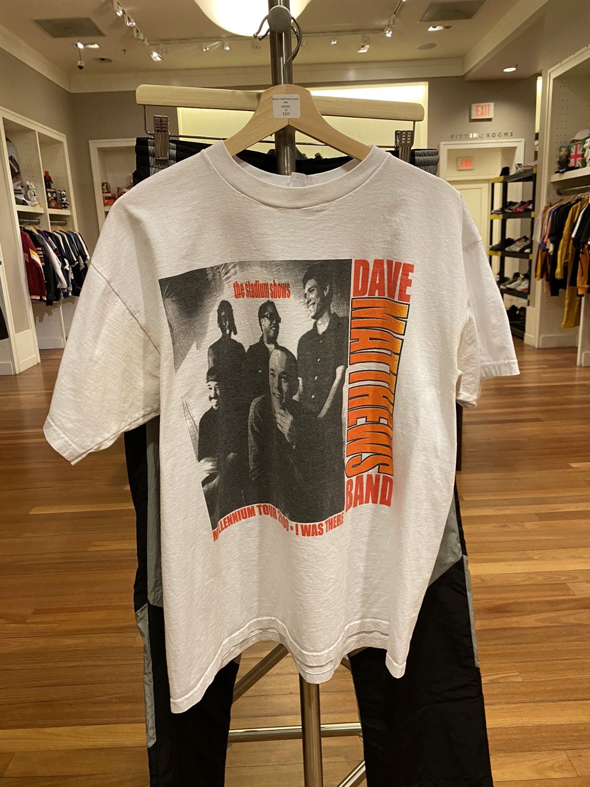 image of Vintage Dave Matthews Band Tee XL in White, Men's