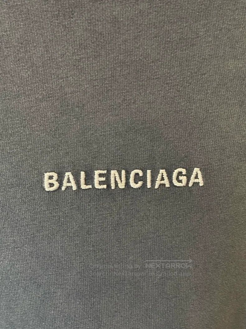 Balenciaga Balenciaga Letter Printed Round Neck Short Sleeve Blue T-S Size US XS / EU 42 / 0 - 4 Thumbnail