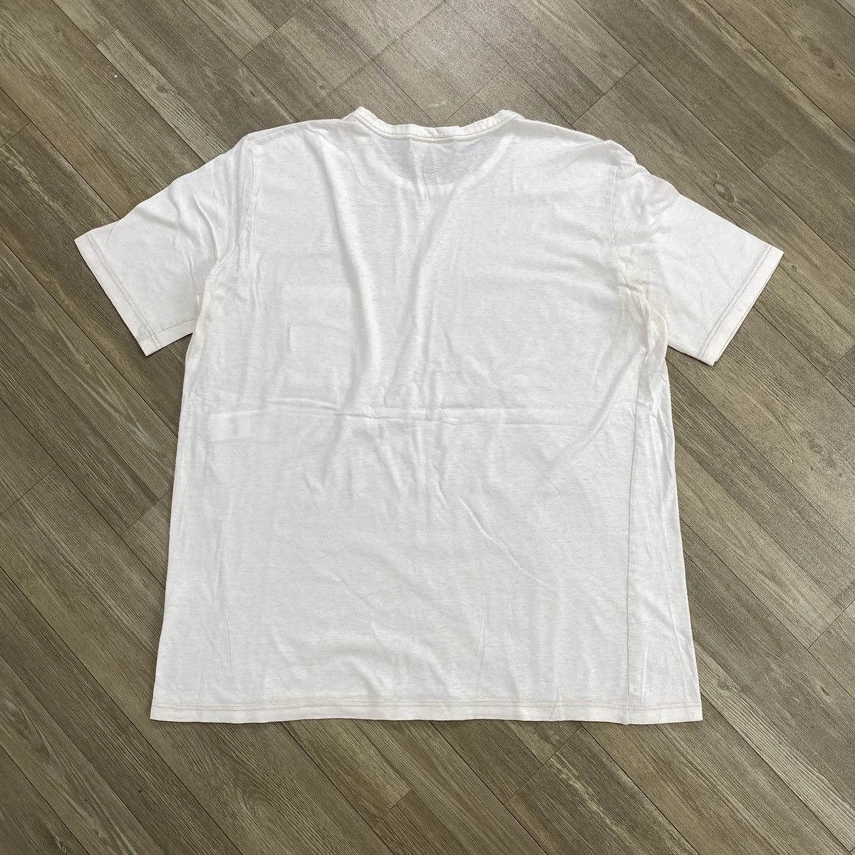 Fendi Vintage Fendi Italy Pocket Logo Luxury T-shirt Size US M / EU 48-50 / 2 - 13 Thumbnail