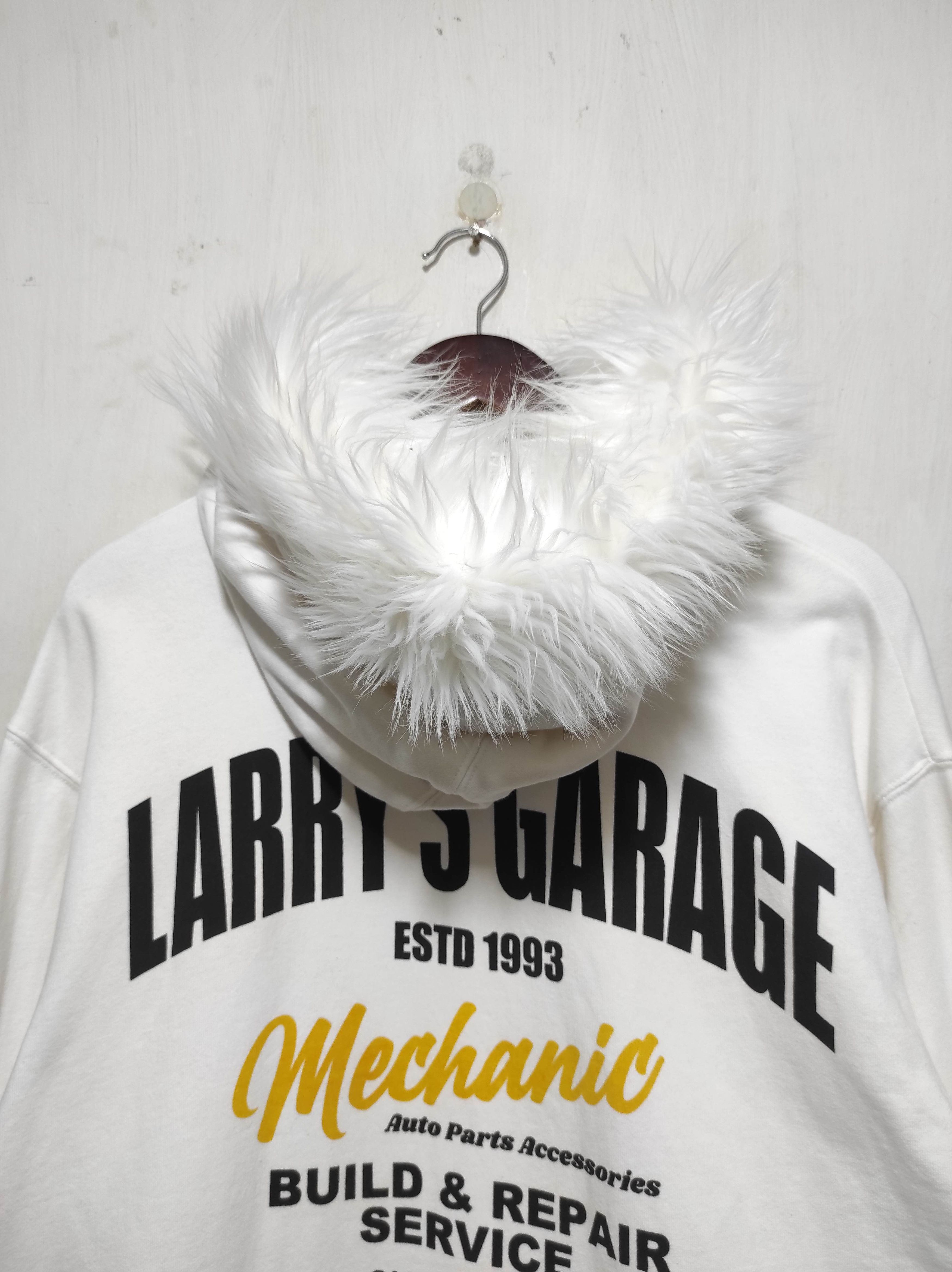 Japanese Brand Rodeo crown Larry's Garage Fur hoodie ifsix LGB style Size US L / EU 52-54 / 3 - 11 Thumbnail