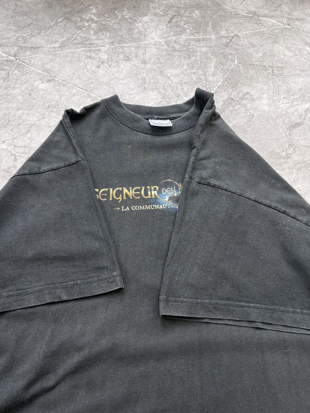 Vintage VINTAGE 90s lord of rings “Le seigneur” rare t shirt Size US XL / EU 56 / 4 - 8 Thumbnail