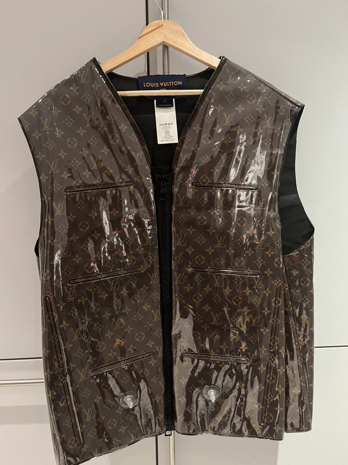 Louis Vuitton Louis Vuitton Monogram Inflatable Vest Size US L / EU 52-54 / 3 - 2 Thumbnail