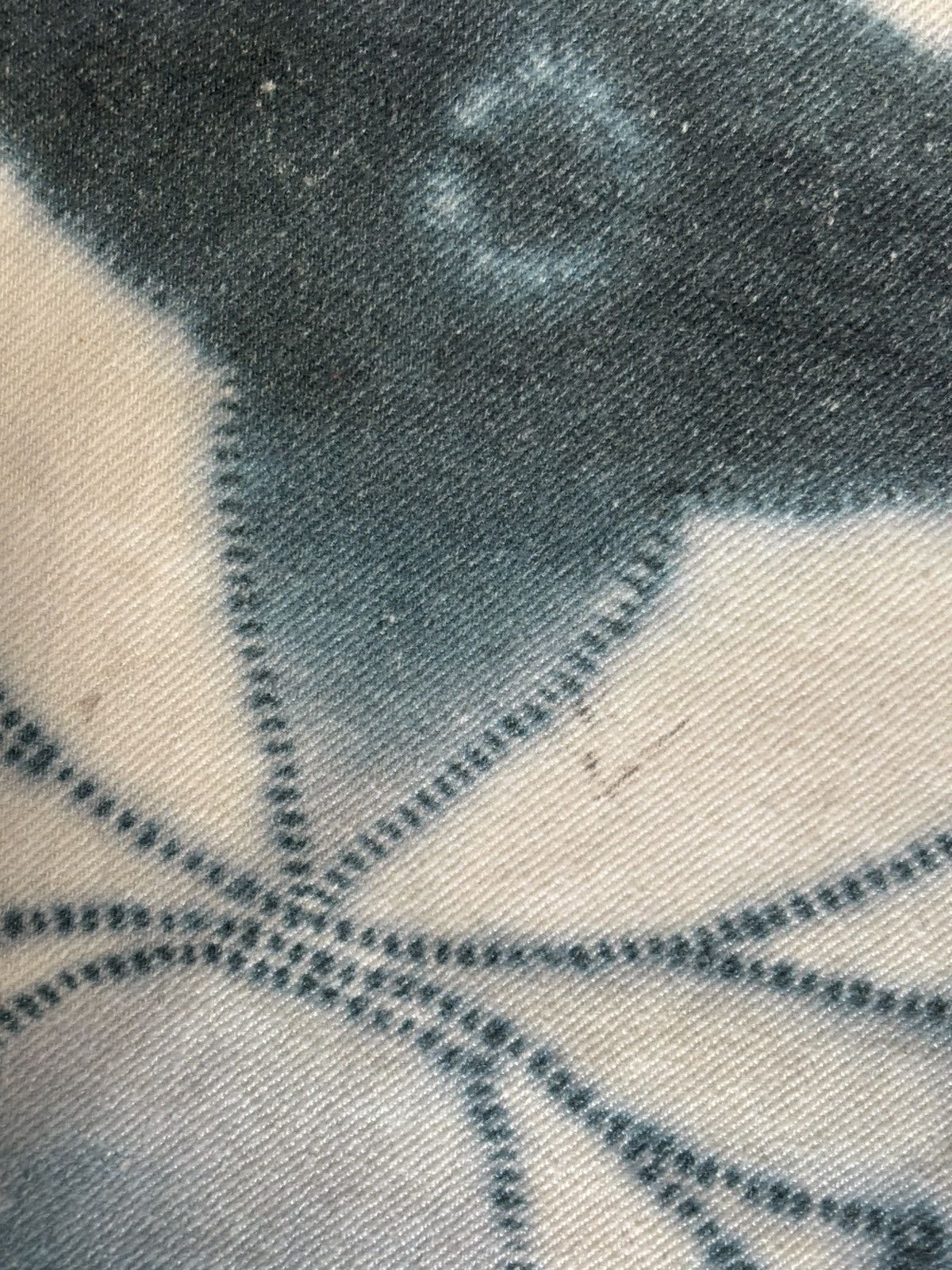 Louis Vuitton LOUIS VUITTON MONOGRAM SHIBORI PRINTED DENIM REGULAR TROUSER Size US 36 / EU 52 - 11 Thumbnail