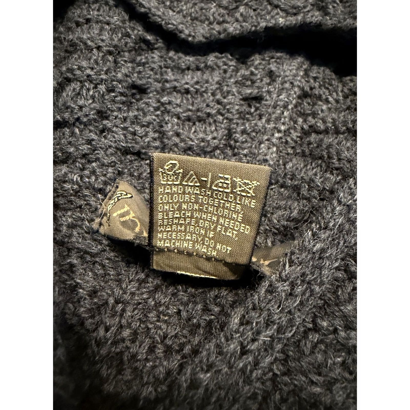 Vintage Inis Crafts Merino Wool Knit Full Zip Hoodie Sweater Women’s Size S Ireland Gray 100% Merino Wool Zipper Knit Casual Regular Womens Fall Winter Size S / US 4 / IT 40 - 4 Thumbnail