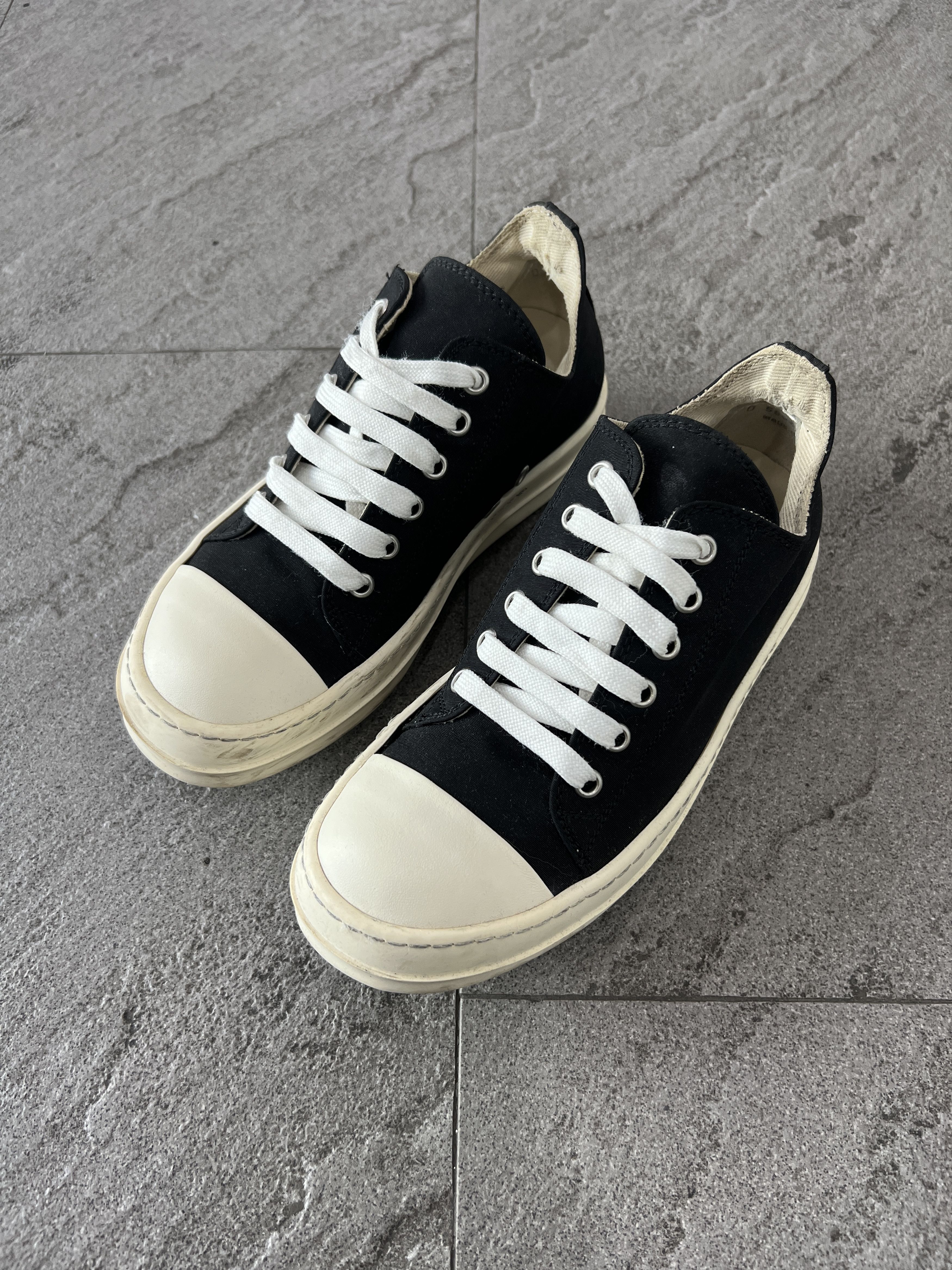 Rick Owens Drkshdw *Smallest size* Rick Owens DRKSHDW Low Ramones Black Canvas Size US 5 / IT 35 - 7 Thumbnail