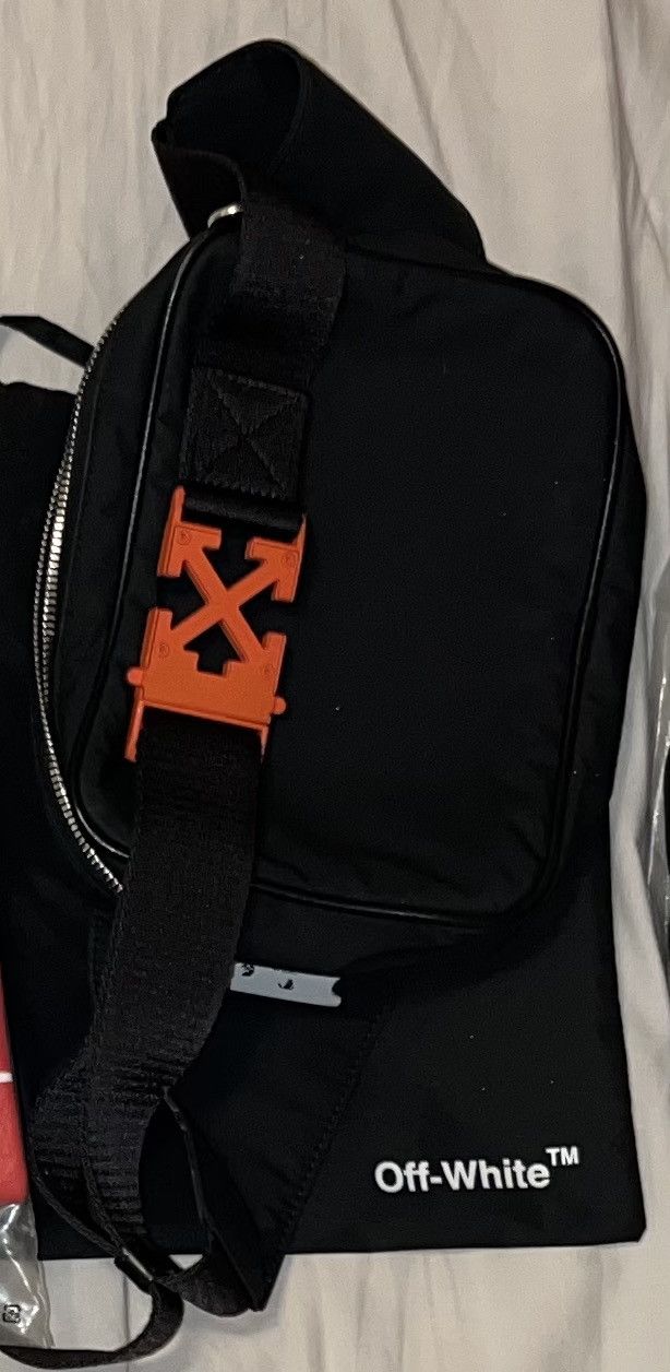 Off-White OFF-WHITE Arrow Plaque Nylon Bum Bag Black/Orange Size ONE SIZE - 3 Thumbnail