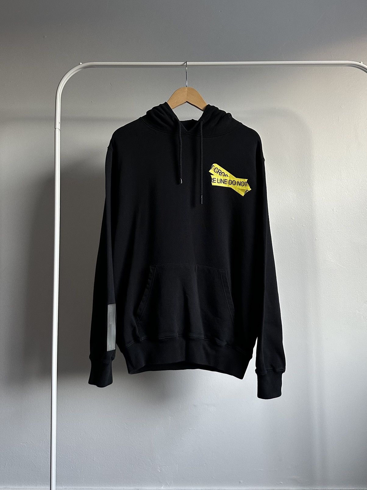 Off-White Off White Strap Hoodie Size US S / EU 44-46 / 1 - 1 Thumbnail