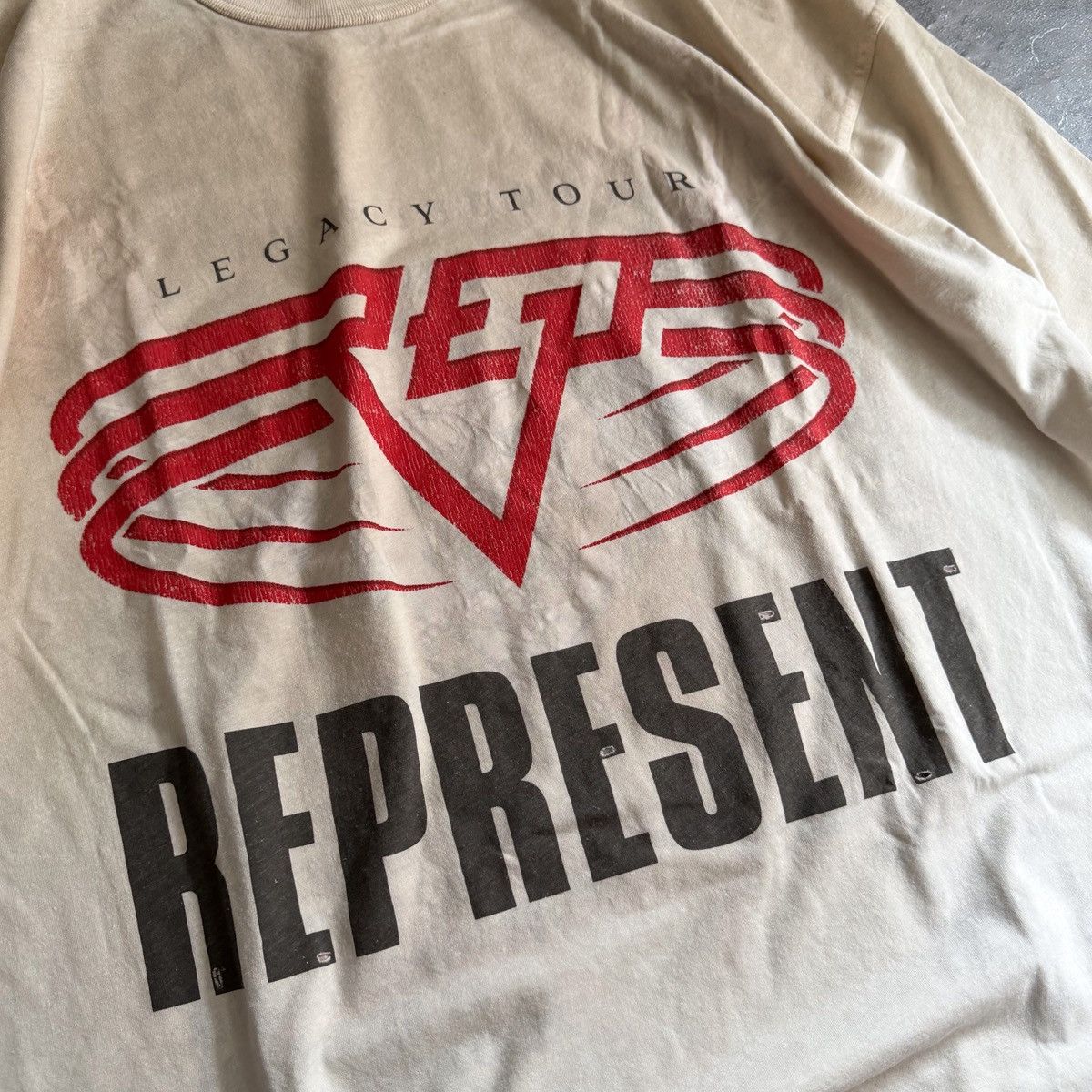 Represent Clo. Represent Living Legacy T-Shirt Reversible Size US S / EU 44-46 / 1 - 3 Thumbnail