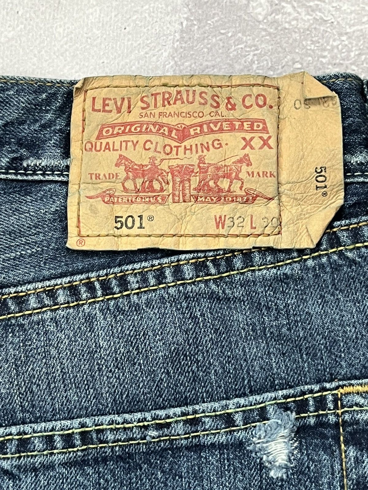 Levi's Vintage Levi’s 501 Distressed Painted Denim Blu Pants 32x32 Size US 32 / EU 48 - 11 Thumbnail