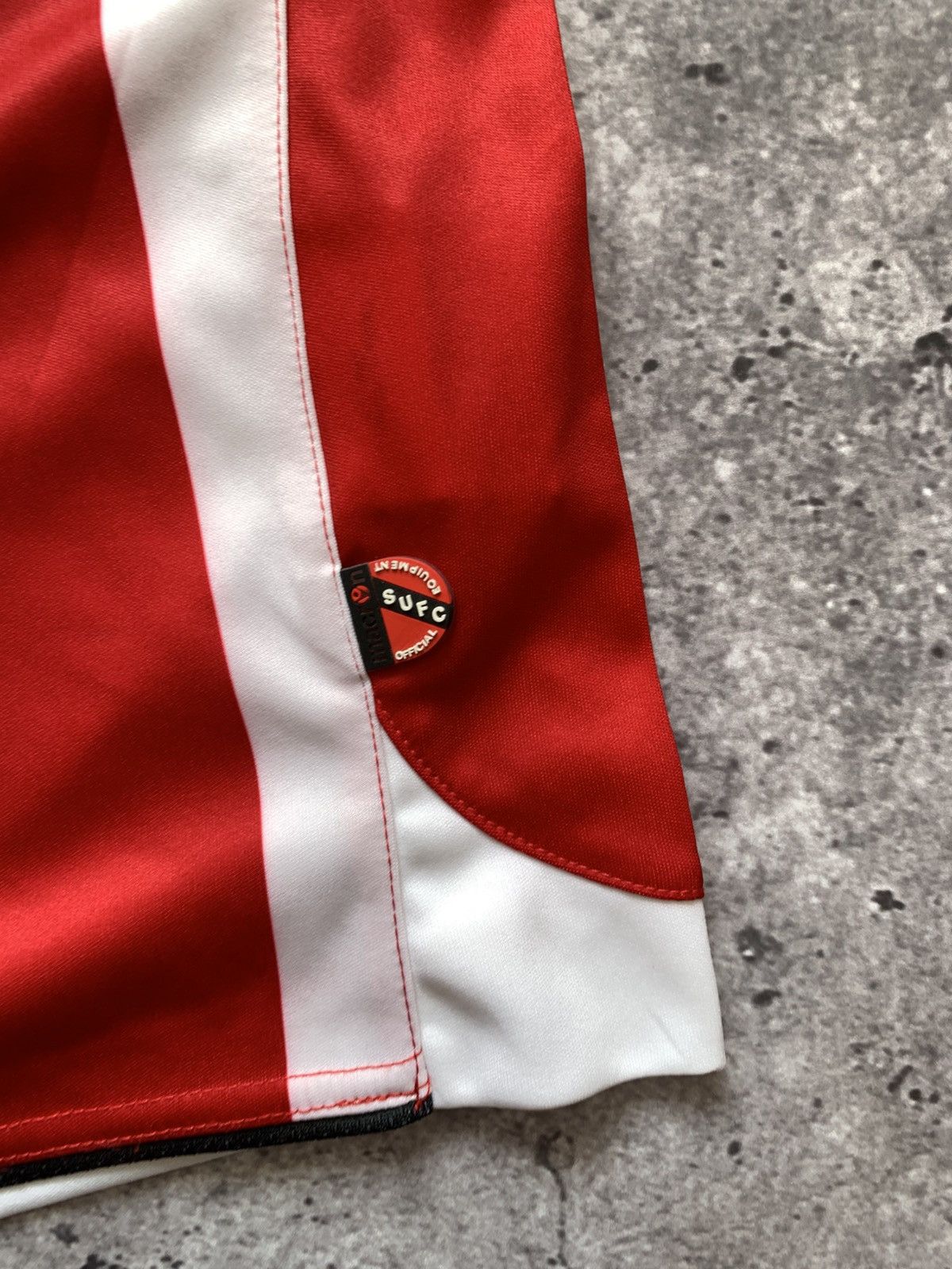 Macron 🔥MACRON SHEFFIELD UNITED 2009/2010 HOME SOCKER JERSEY KIR TE Size US XS / EU 42 / 0 - 6 Thumbnail