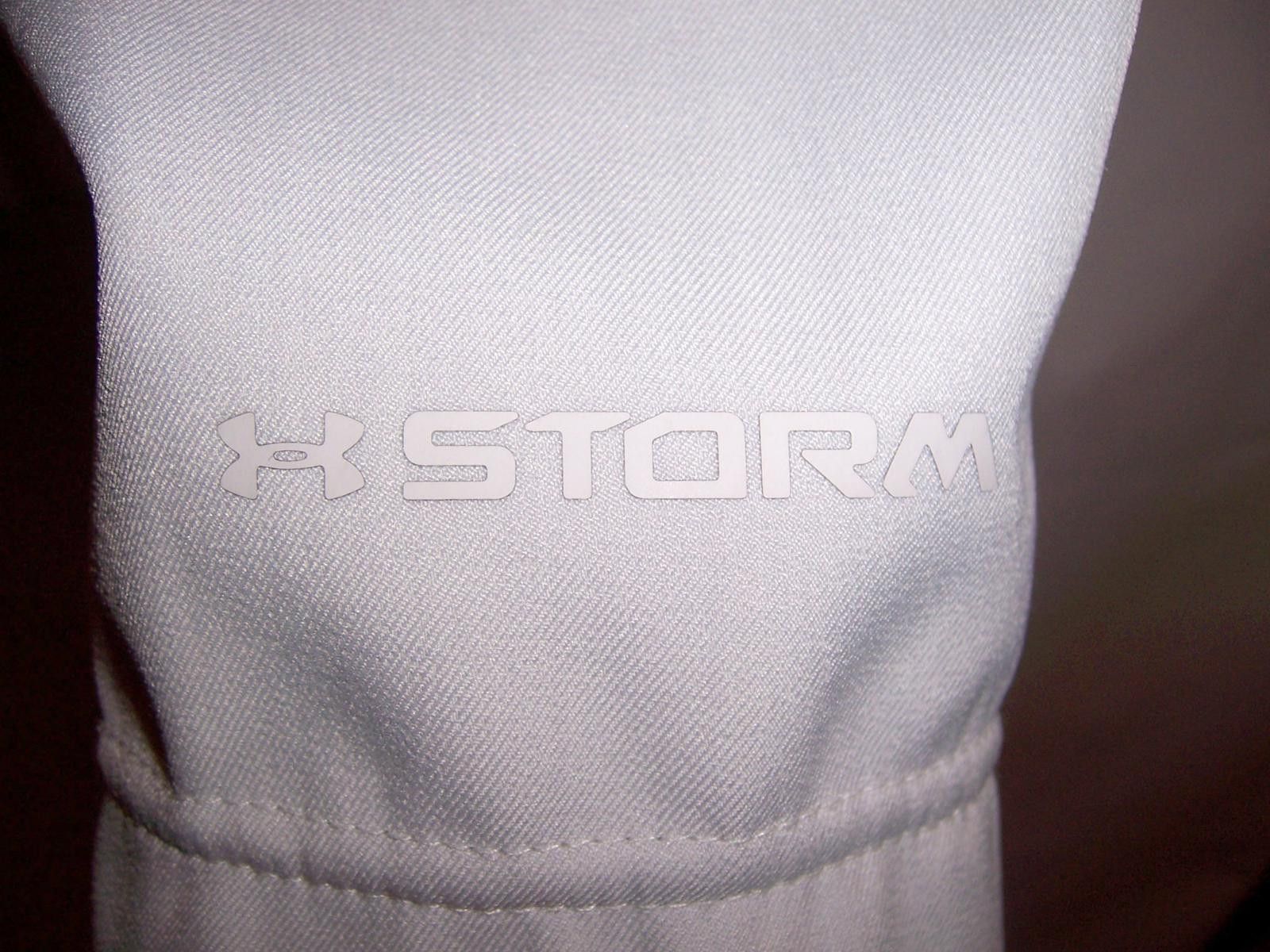 Under Armour Under Armour Storm Fitted Women’s White Coat Size Medium Size M / US 6-8 / IT 42-44 - 3 Thumbnail