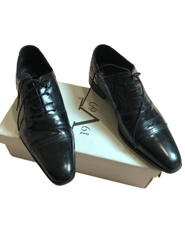 Versace Vintage Versace Streetwear Casual Leather Shoes Size 11 Size US 11 / EU 44 - 1 Thumbnail