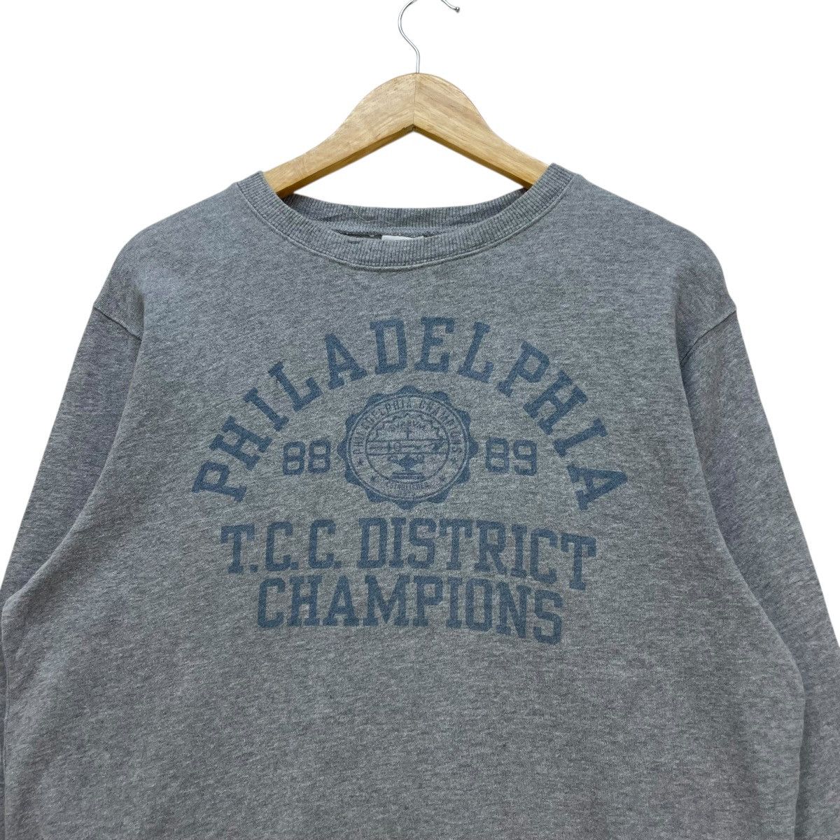 Champion 💥Vintage Champion University Philadelphia Size US M / EU 48-50 / 2 - 3 Thumbnail