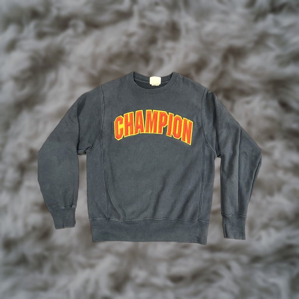 Champion Champion Reverse Weave Pullover Sweatshirt Small Navy Blue Embroidered Logo Mens Size US S / EU 44-46 / 1 - 1 Thumbnail