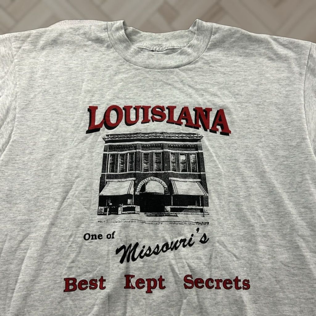 Vintage Vintage Louisiana Missouri Short Sleeve T Shirt Men's Size M Gray Size US M / EU 48-50 / 2 - 1 Thumbnail