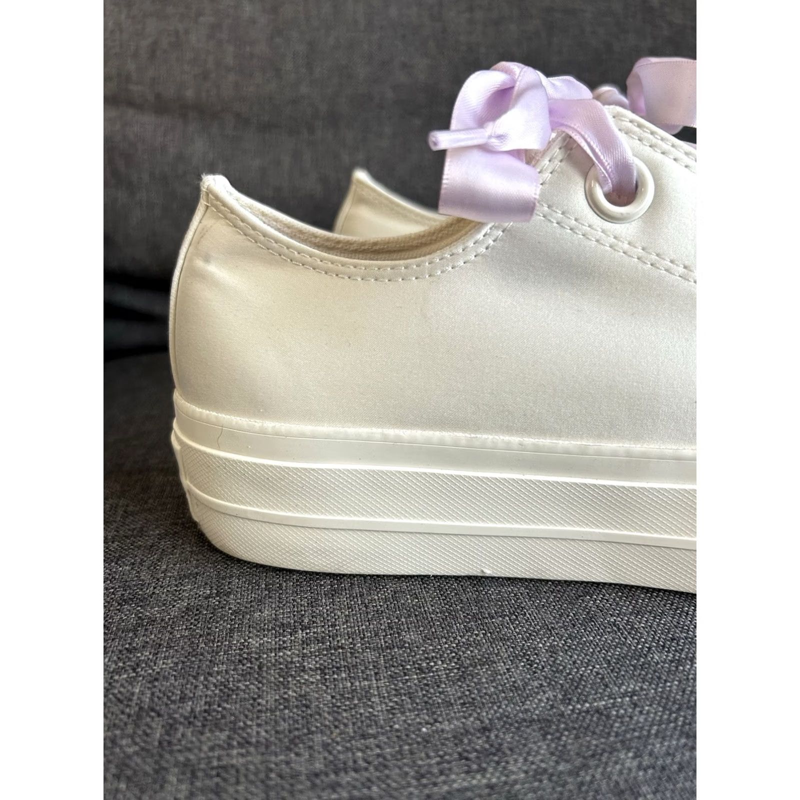 Converse Converse Chuck Taylor Size 11 Egret Lilac Daze Matte Satin Lift Platform Sneaker Women Size US 9 / IT 39 - 4 Thumbnail