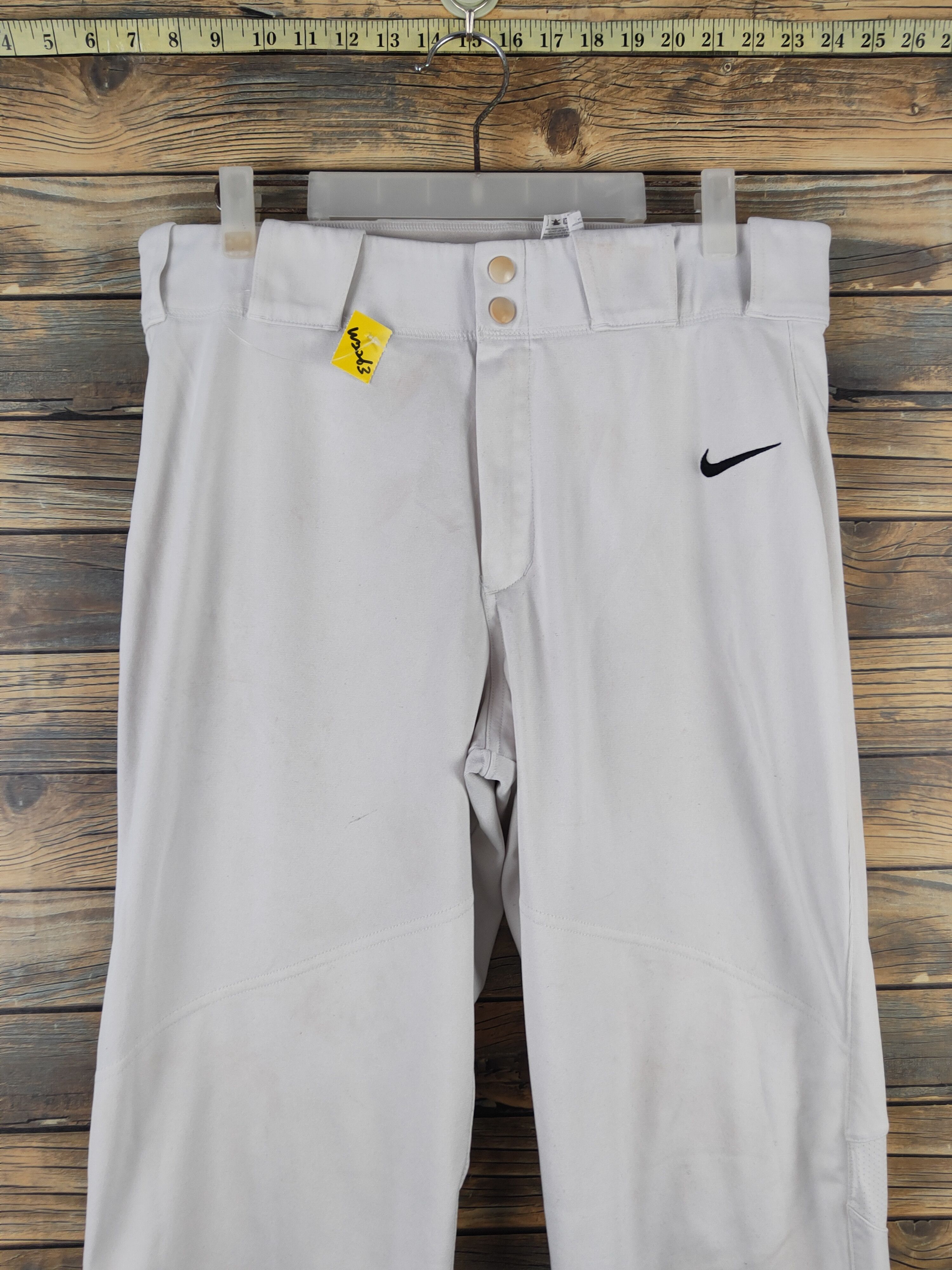 Nike Nike White Sportswear Sweatpants #W2263 Size US 32 / EU 48 - 2 Thumbnail