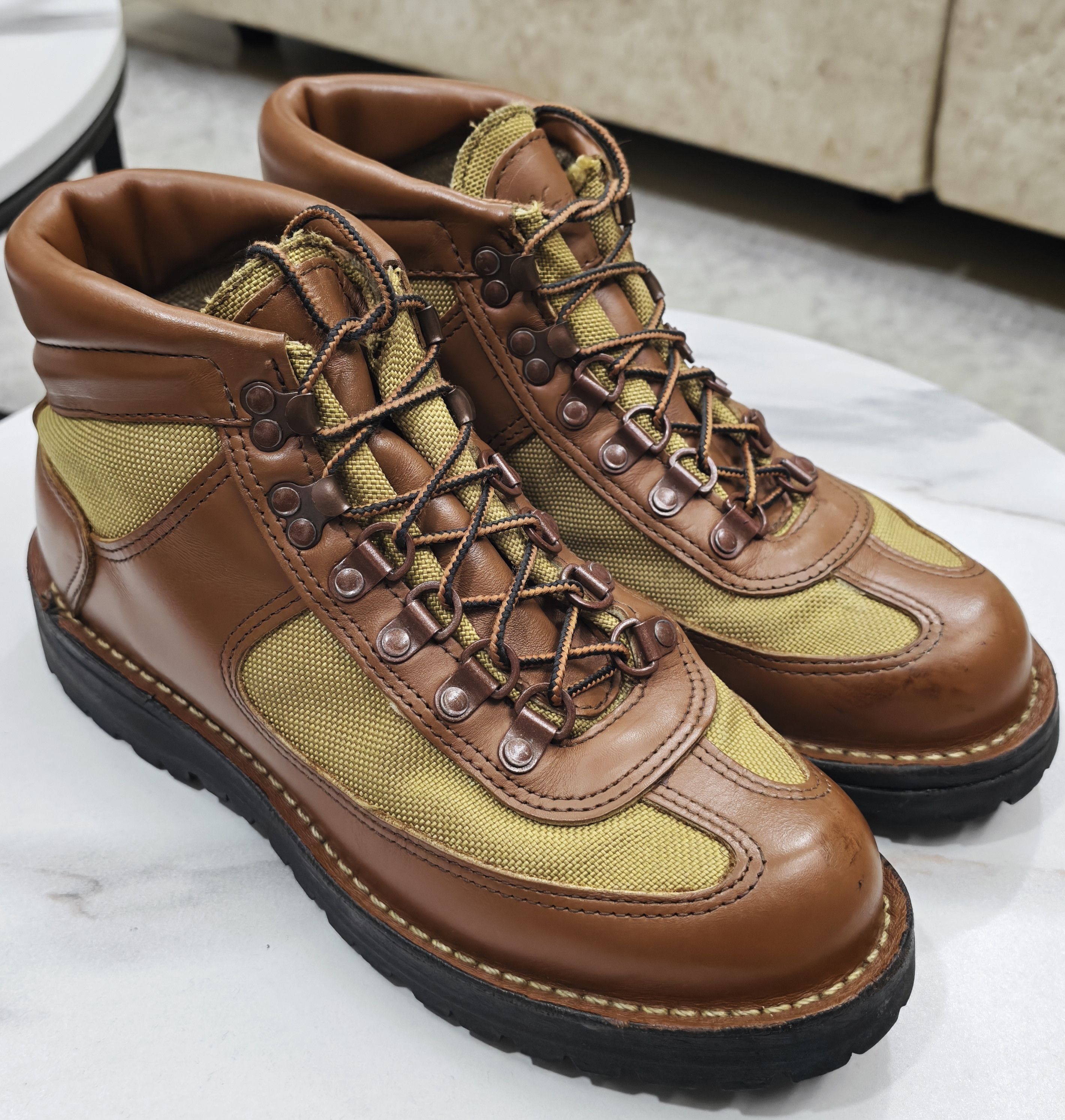 Danner × JJJJound JJJJound x Danner Mountain Light Boots US 8