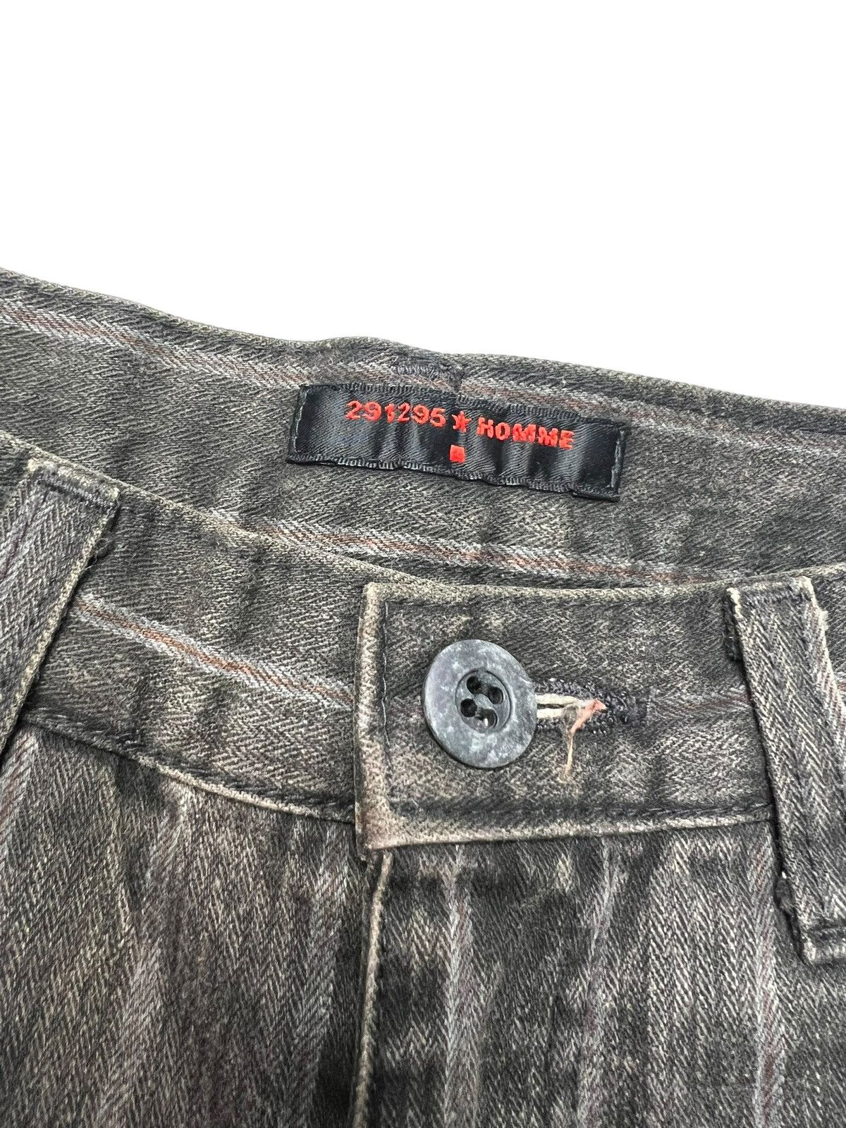 If Six Was Nine × Japanese Brand × Le Grande Bleu (L.G.B.) Vintage 291295 Homme flared black faded Cargo pants Size US 27 - 5 Thumbnail