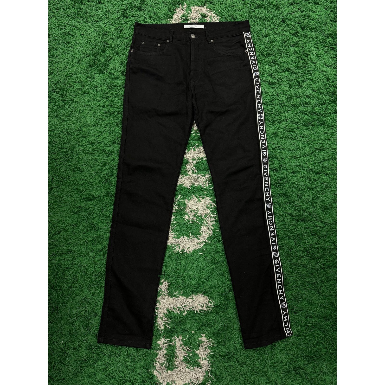 Givenchy Givenchy Pants Black Stripe Used 31 Size US 31 - 1 Thumbnail