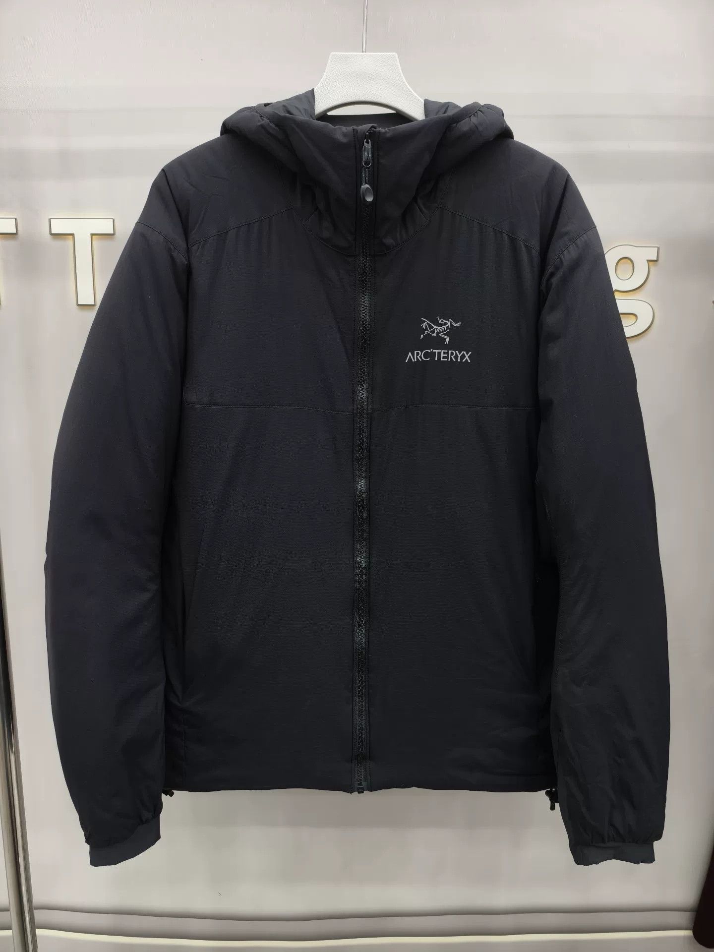 Arc'teryx Arc'teryx Black Hooded Cotton Jacket for Men Size US M / EU 48-50 / 2 - 1 Thumbnail