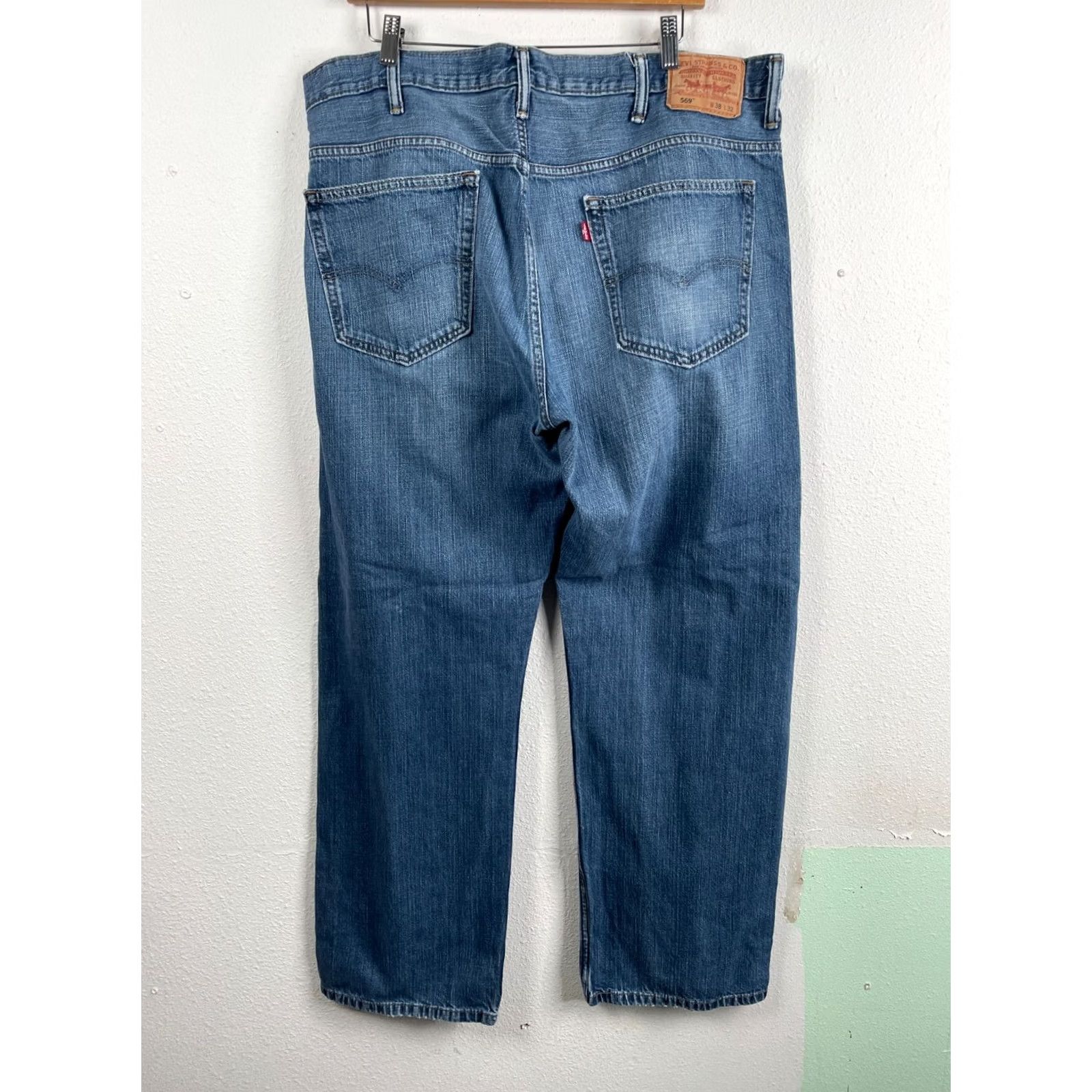 Levi's VINTAGE Levi's 569 Jeans Men Blue Straight Loose Denim 40x31 Distressed Regular Mens Size US 40 / EU 56 - 8 Thumbnail