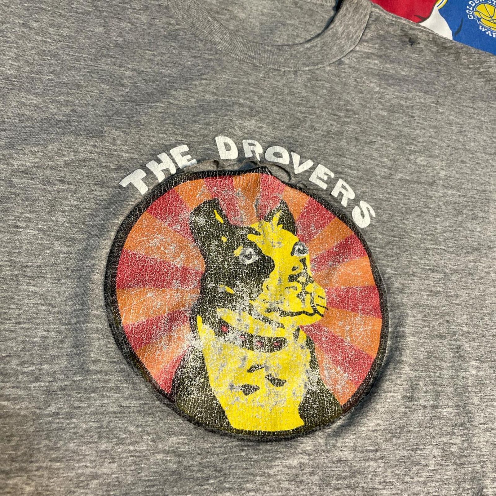 Band Tees × Vintage Vintage 90s Thrashed The Drovers Rock Band Dog Animal Tee Size US XL / EU 56 / 4 - 3 Thumbnail