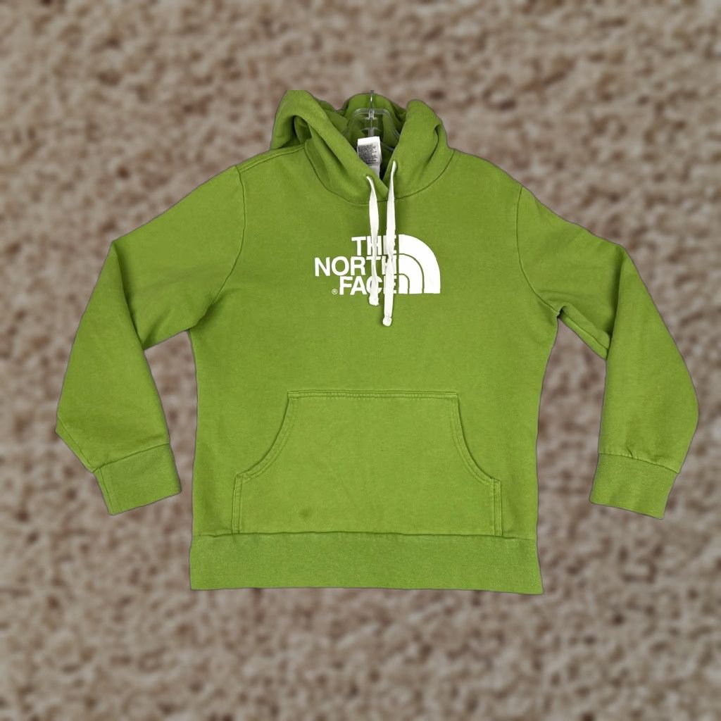 The North Face The North Face Hoodie Womens Large Green Pullover Logo Sweatshirt Fabric Hooded Pockets All Seasons Crew Neck Activewear Size L / US 10 / IT 46 - 1 Thumbnail