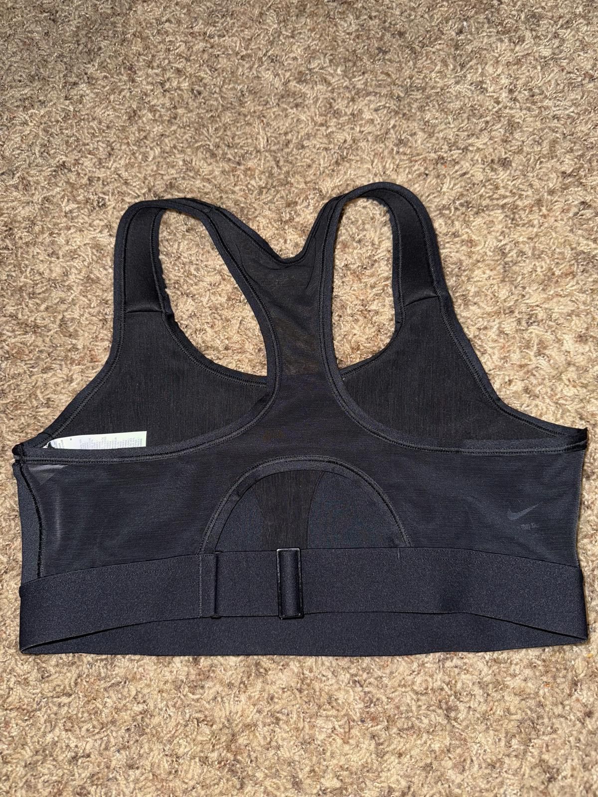 Nike Nike (M) Alate Minimalist Women's Light-Support Padded Nursing Sports Bra Sample Size ONE SIZE - 2 Thumbnail