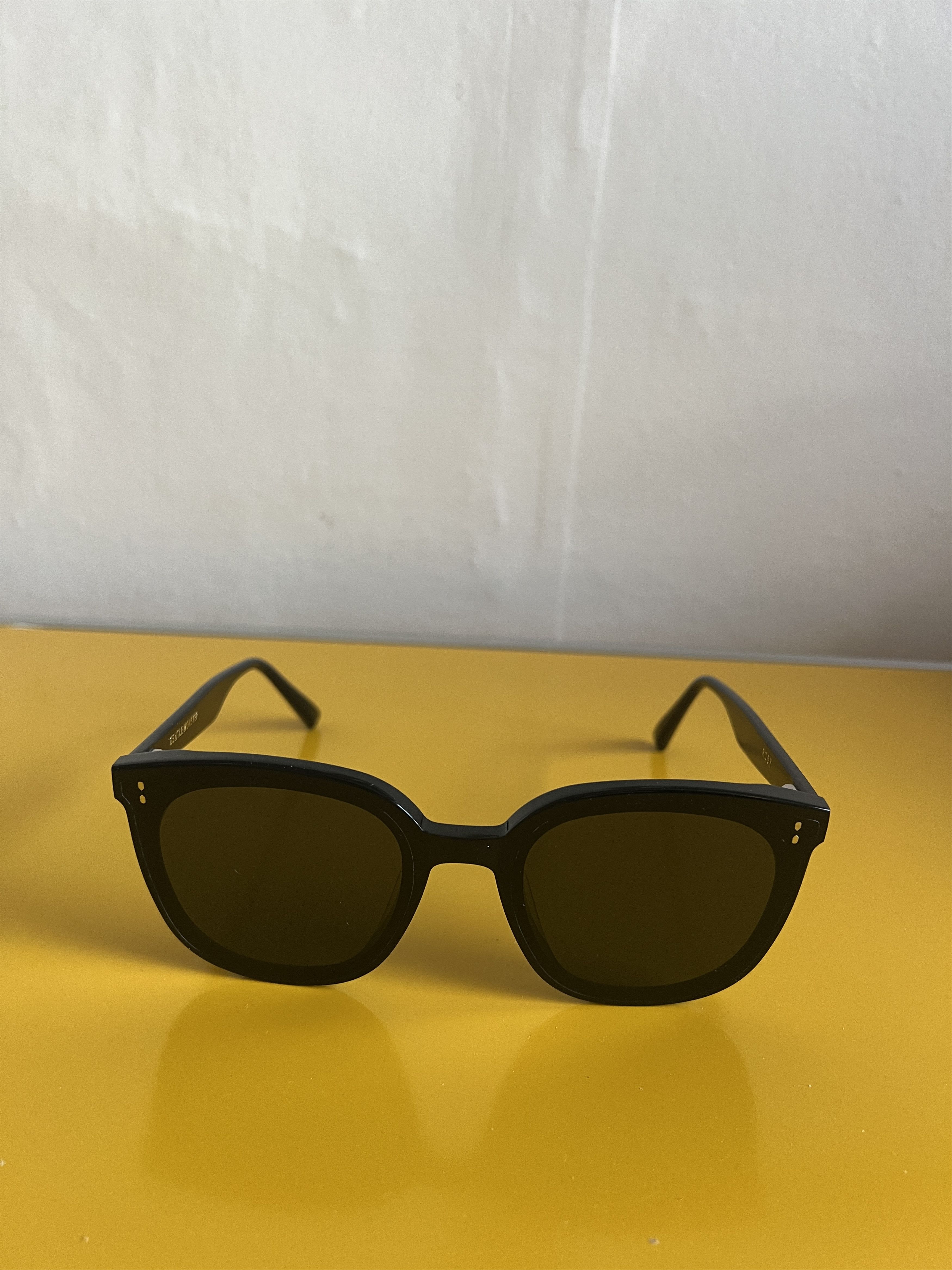 完売品✨ GENTLE MONSTER Jennie - Kuku 01 Gentle Monster - Gentle Monster x Jennie Kuku 01 Sunglasses