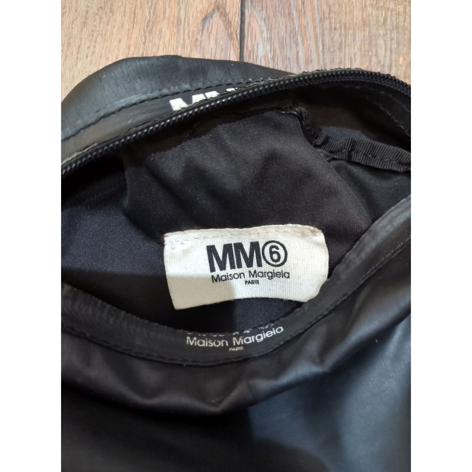 Vintage VINTAGE Mm6 Maison Margiela Rucksack Shoulder Women Bag Limited Edition (Medium) Black Logo Official Mm6 Maison Margiela Women Bag Mens? Size ONE SIZE - 2 Thumbnail