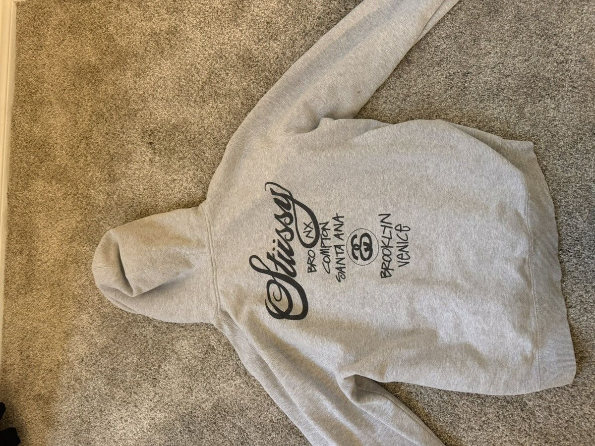 Dover Street Market × Stussy Stussy Men’s World Tour Hoodie Size US L / EU 52-54 / 3 - 4 Thumbnail